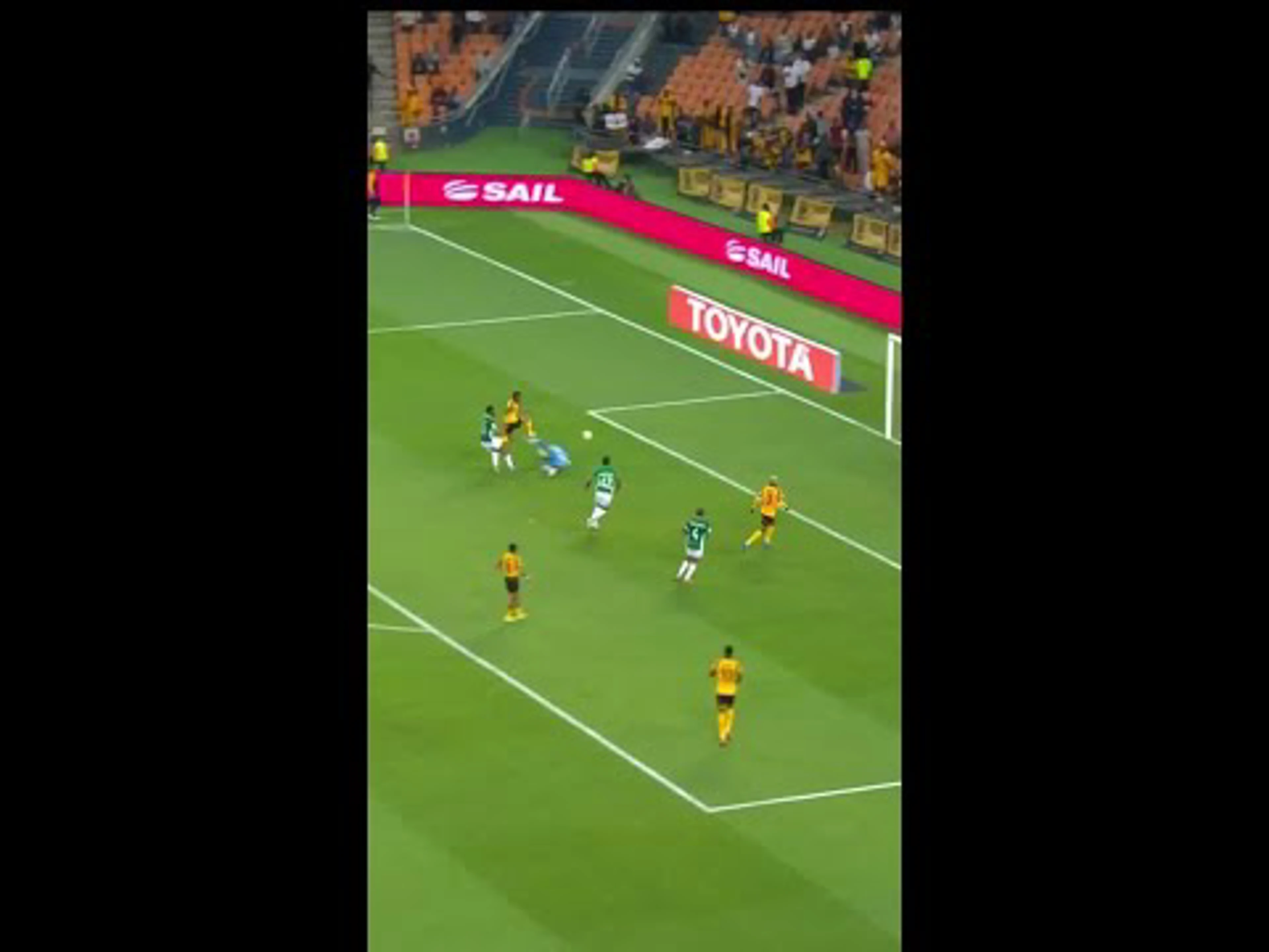 Mayo, Mayo… offside!