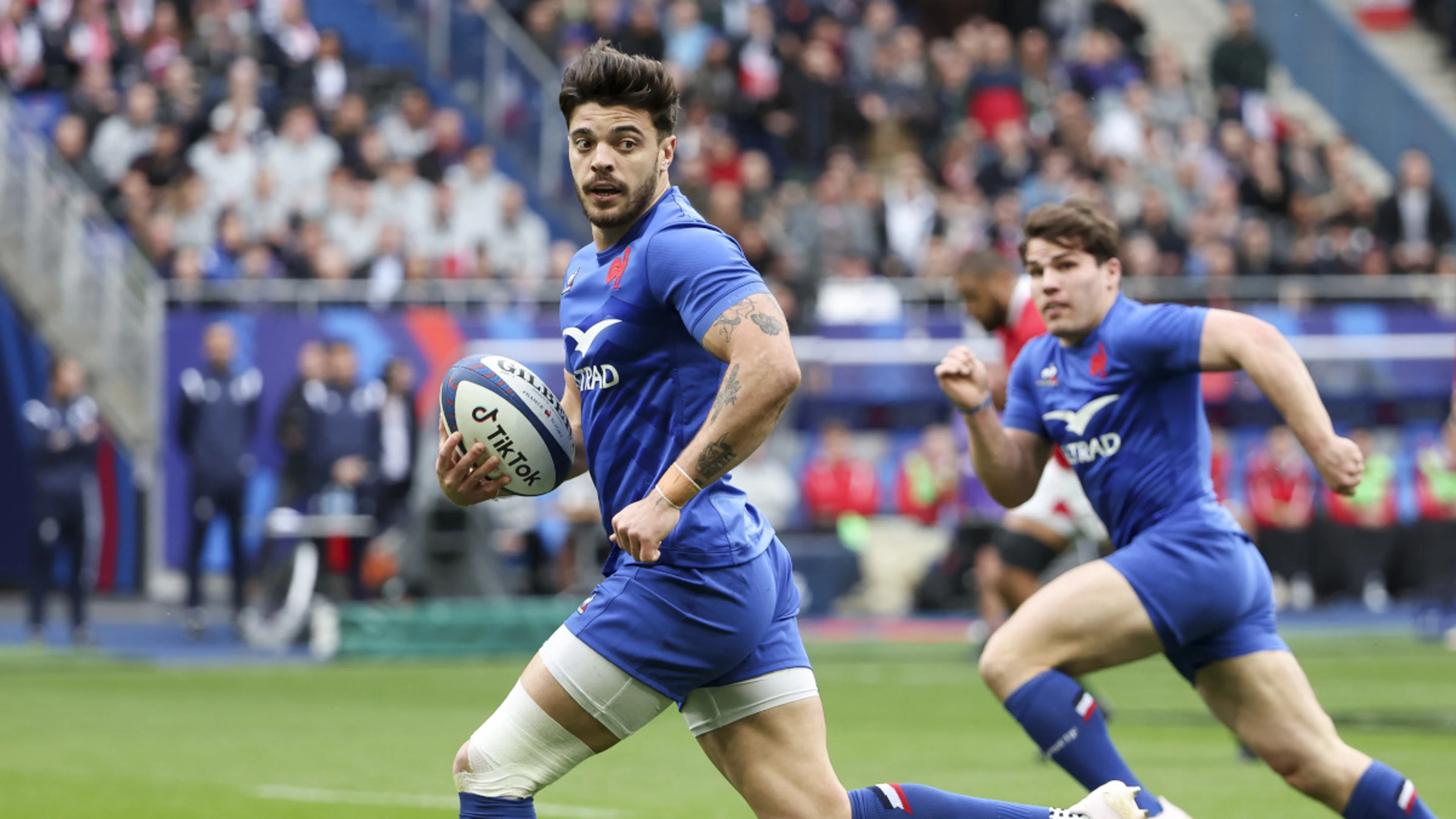 France fly-half Ntamack out of Rugby World Cup after injury: source