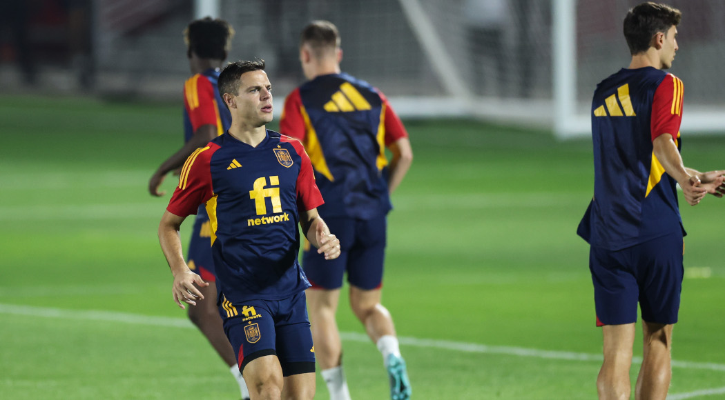 Azpilicueta excited by Spain's 'bold' youngsters at World Cup