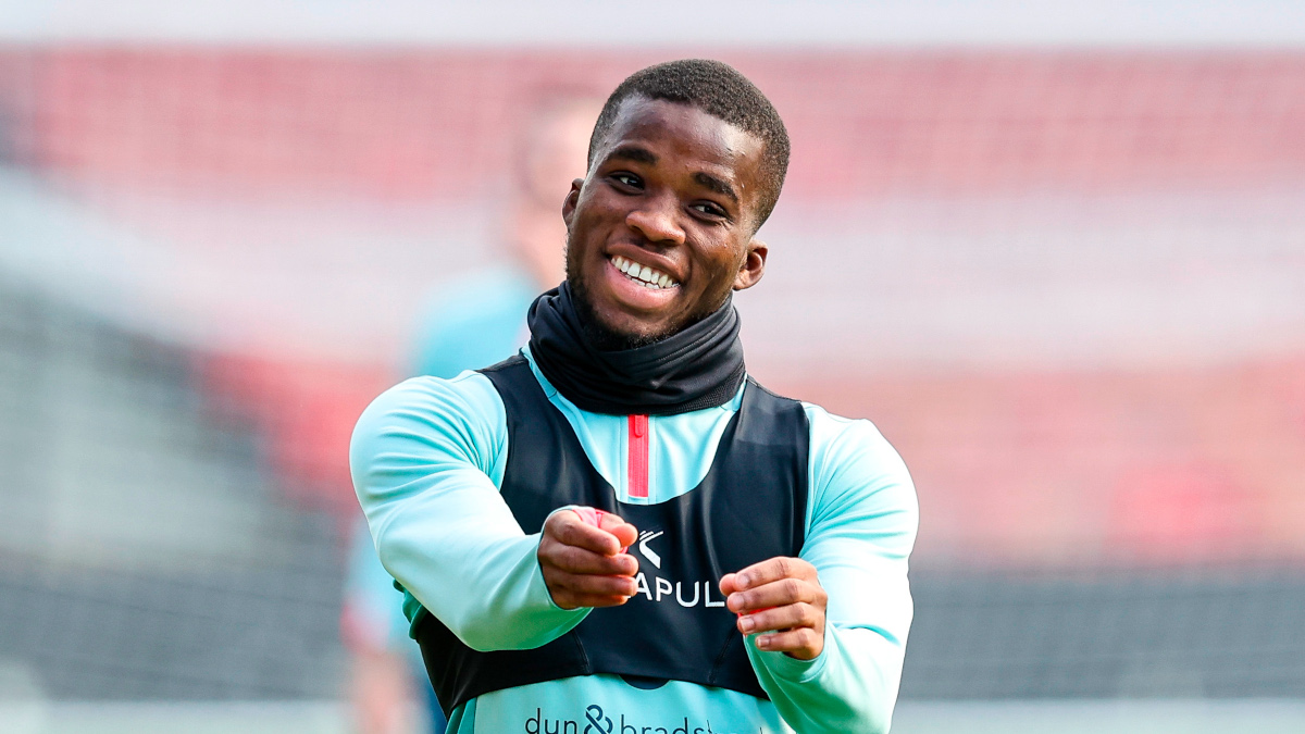 Napoli sign Ivory Coast's Traore on loan from Bournemouth