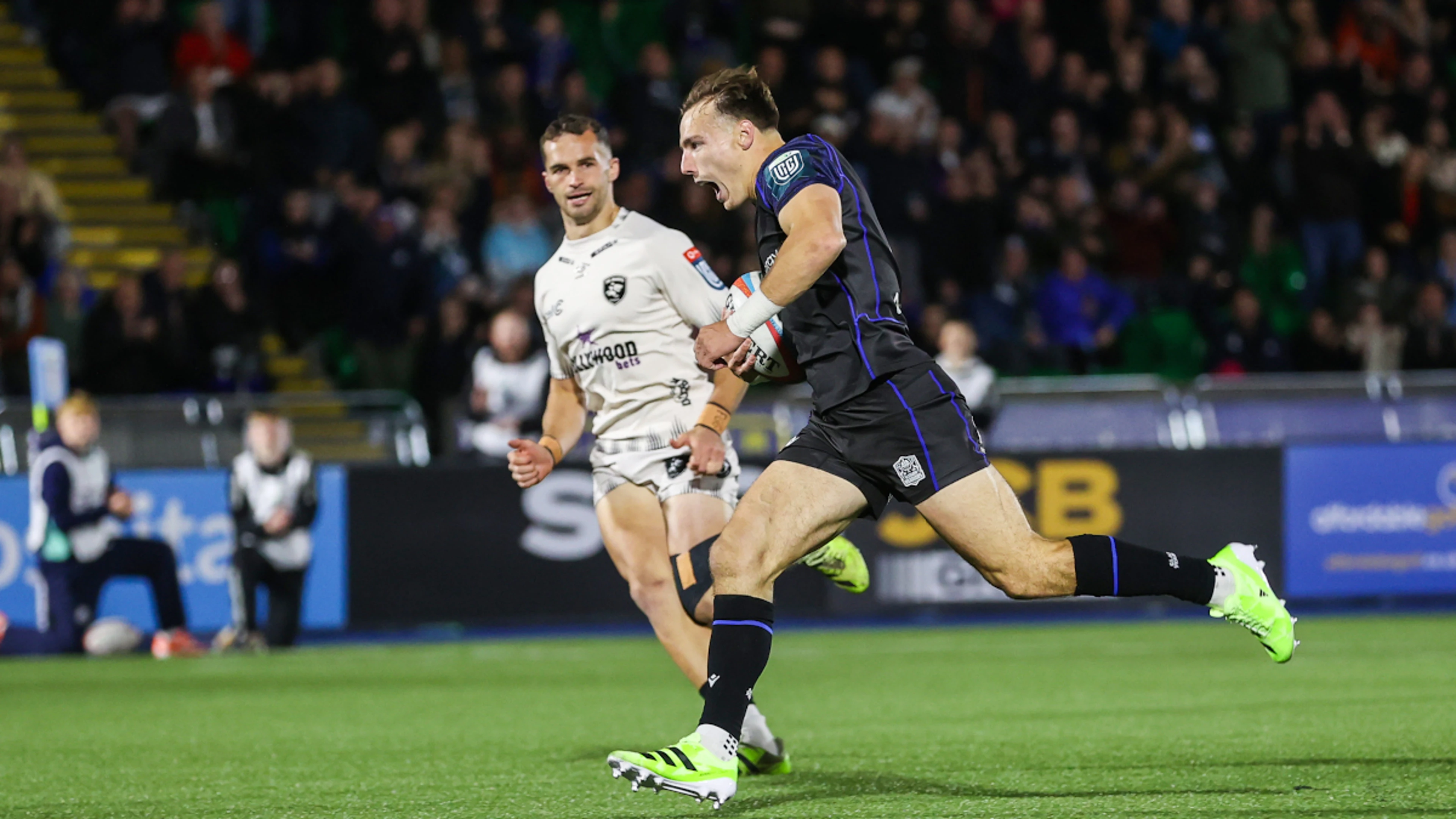 Glasgow outmuscle Sharks in late surge at Scotstoun