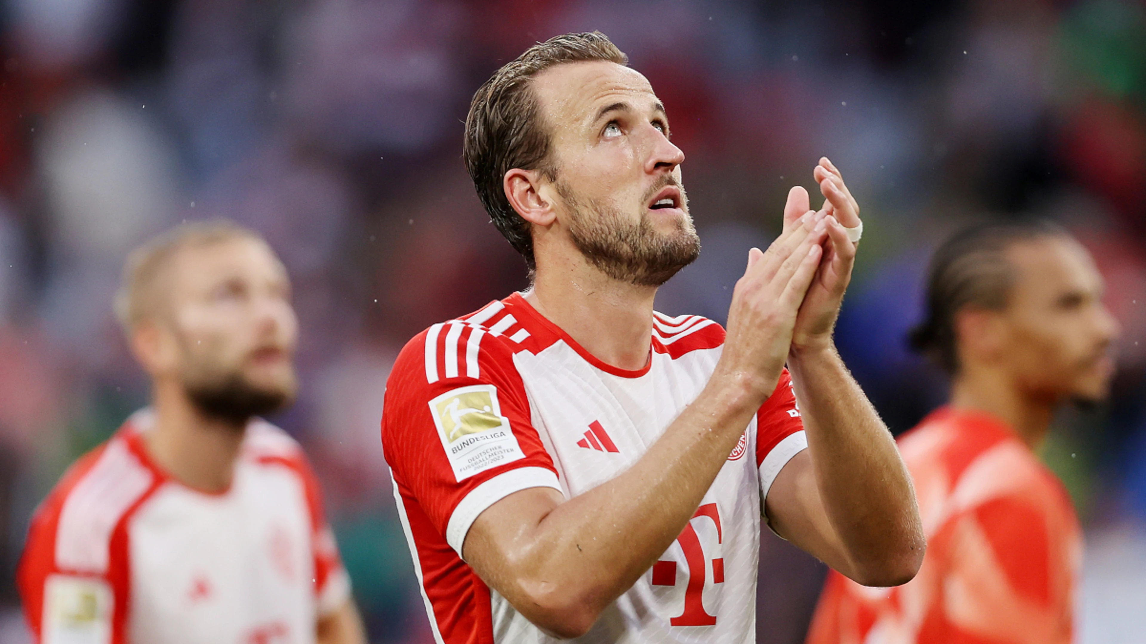 Kane scores twice on league home debut as Bayern beat Augsburg