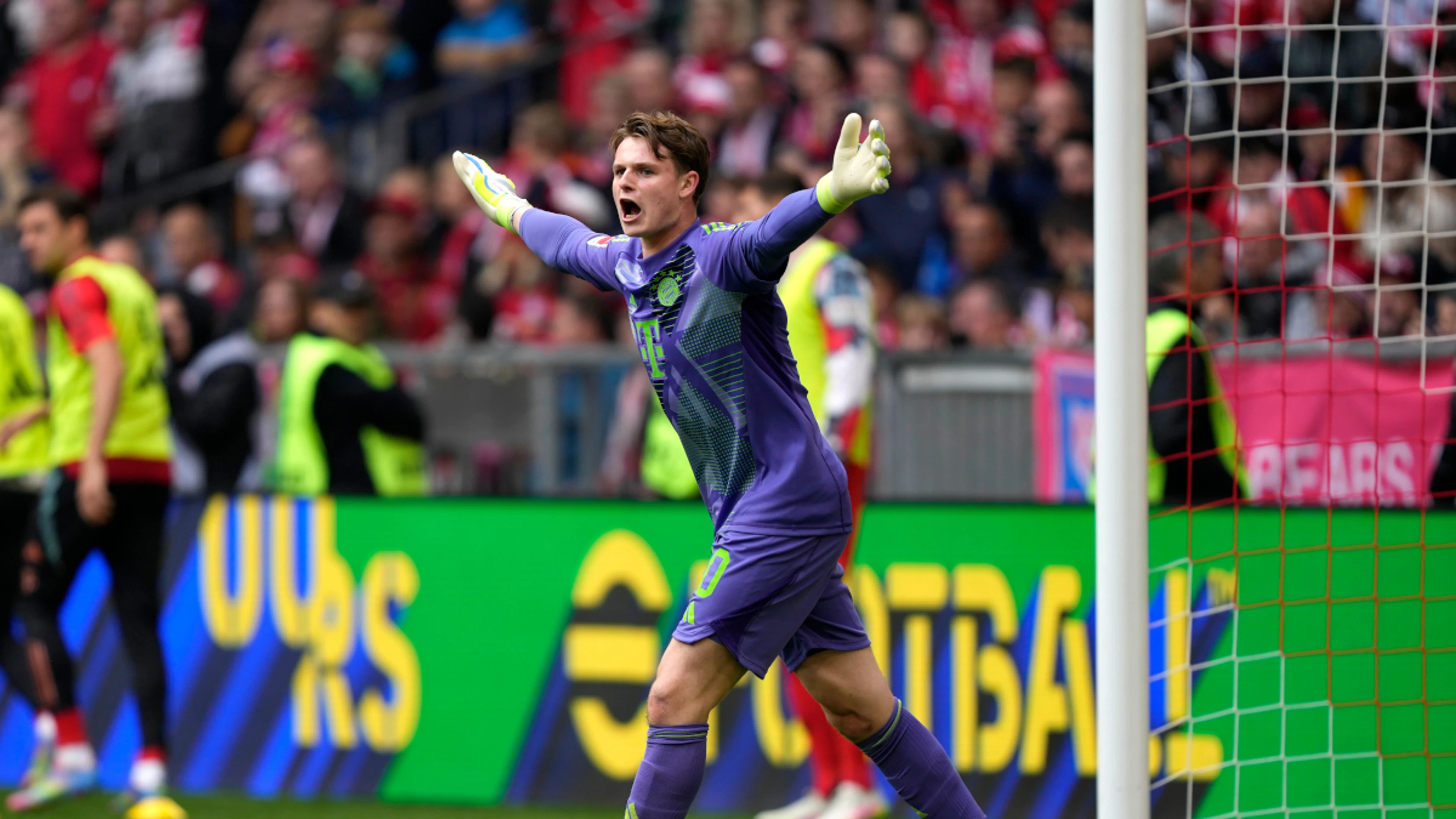 Bayern keeper Urbig eyes another title after winning Bundesliga