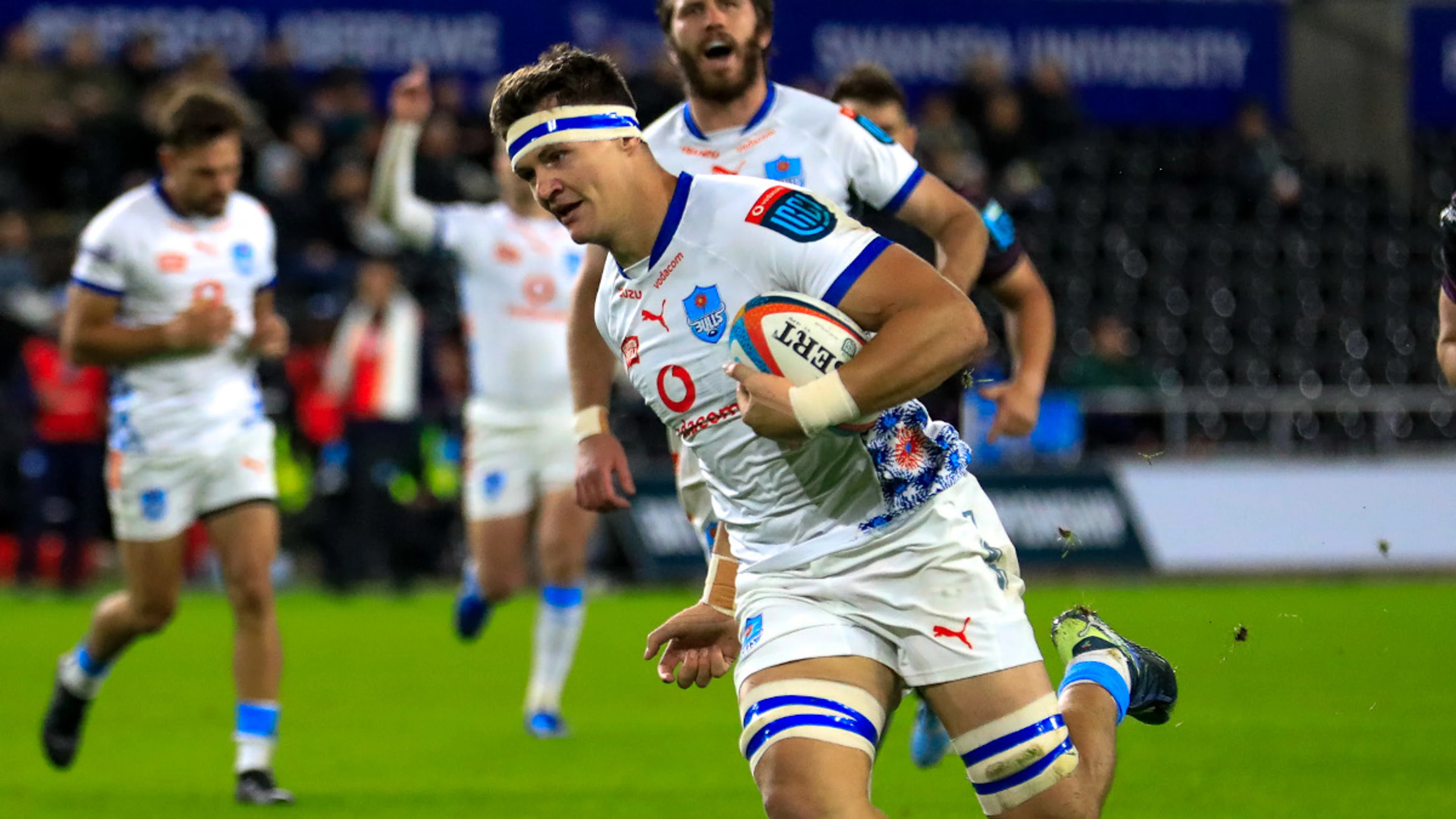 Strong Bulls side to take on Northampton