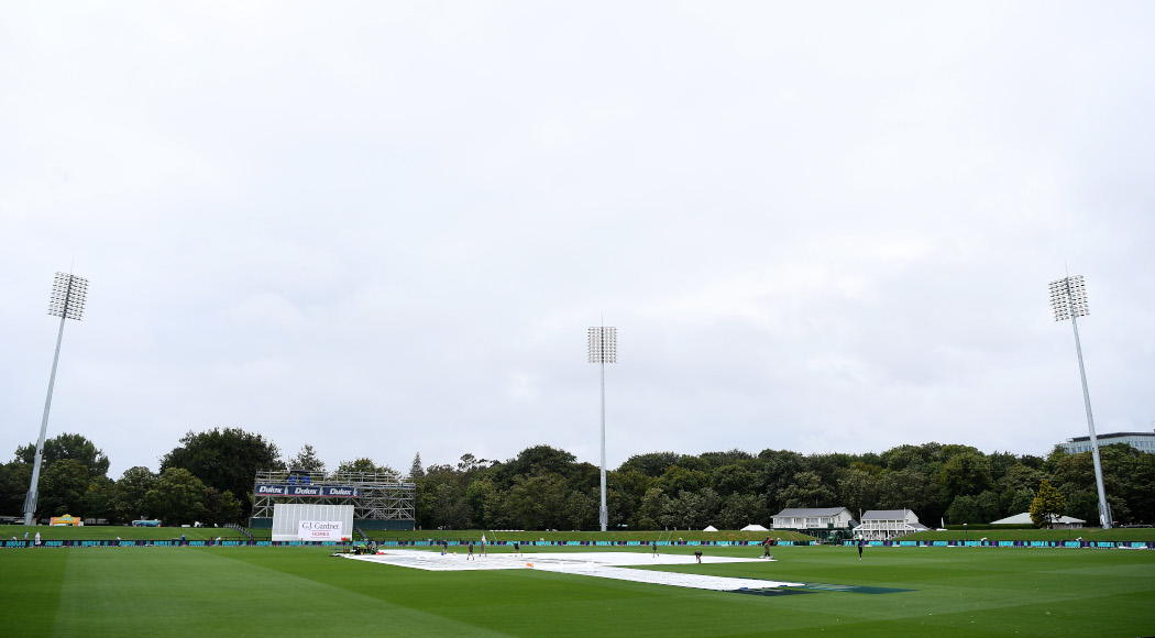 Rain delays last day of New Zealand-Sri Lanka test