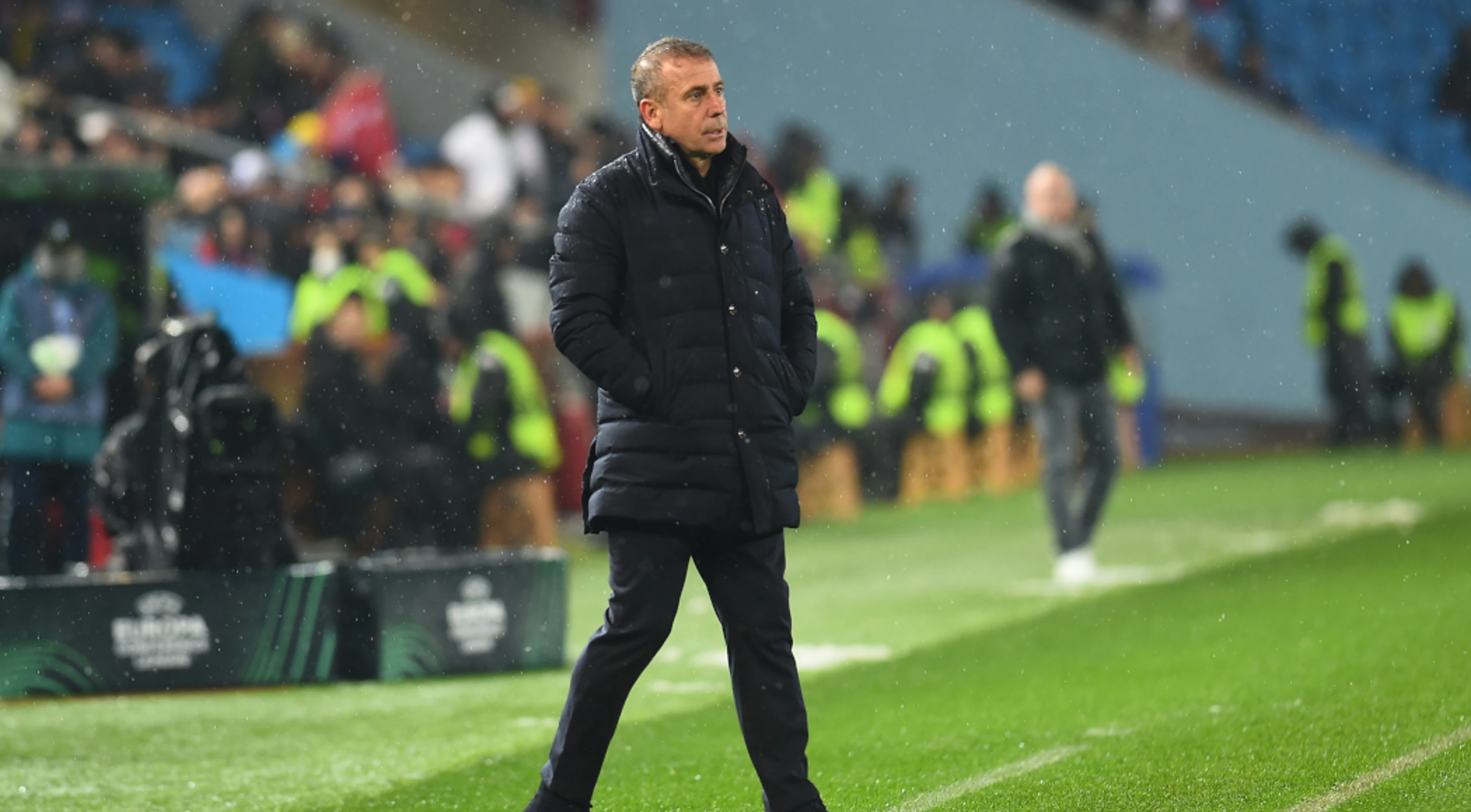 Avci quits as coach of Turkish champions Trabzonspor