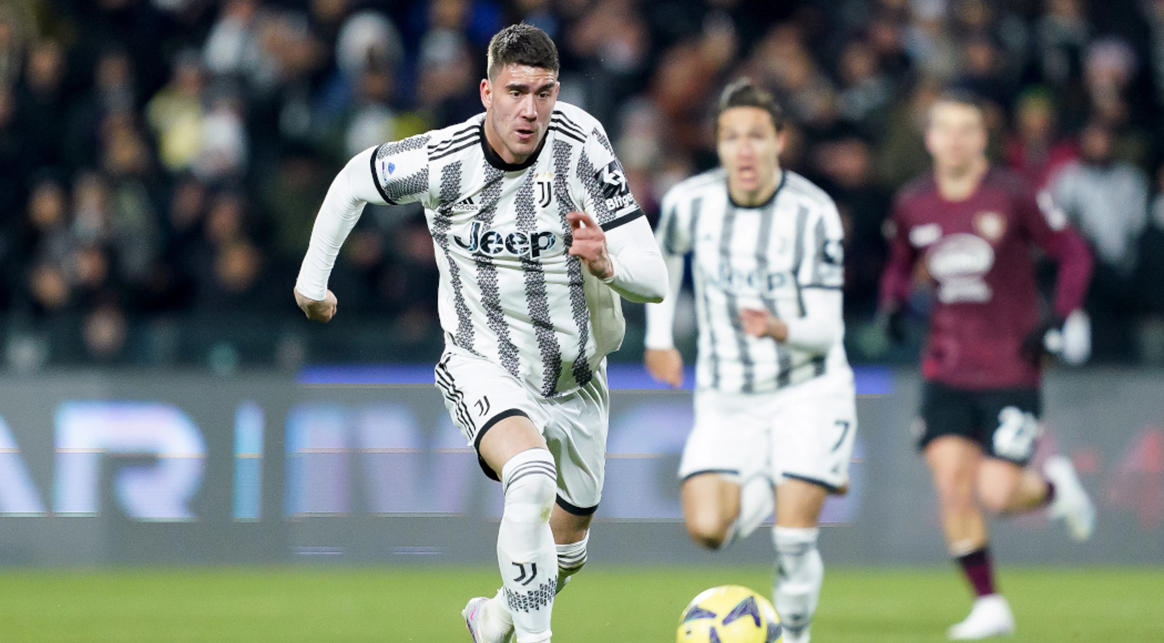 Juve's off-field battles heat up as rivals Fiorentina come to town