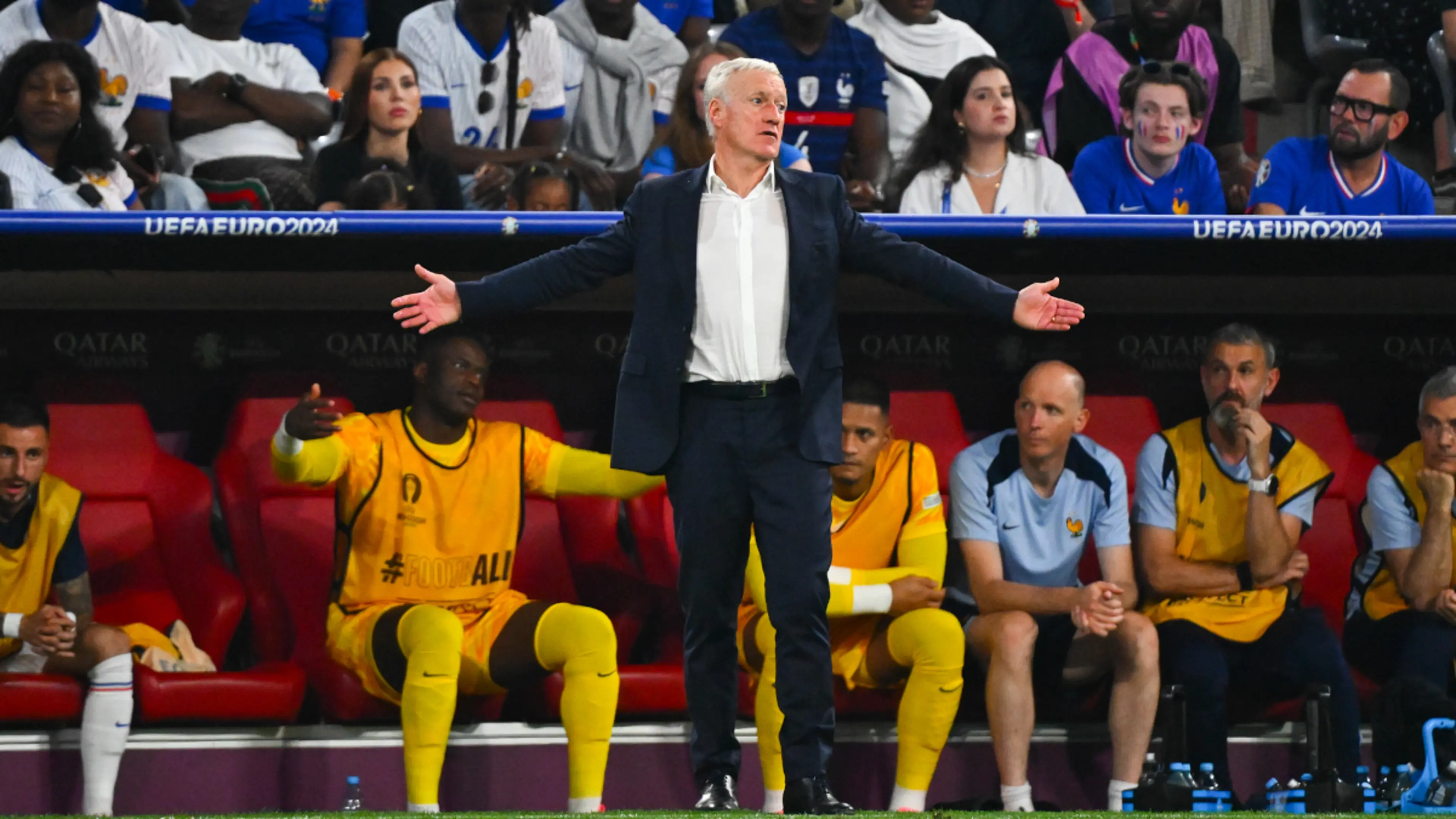 France coach Deschamps excited by Mbappe-Haaland clash at World Cup