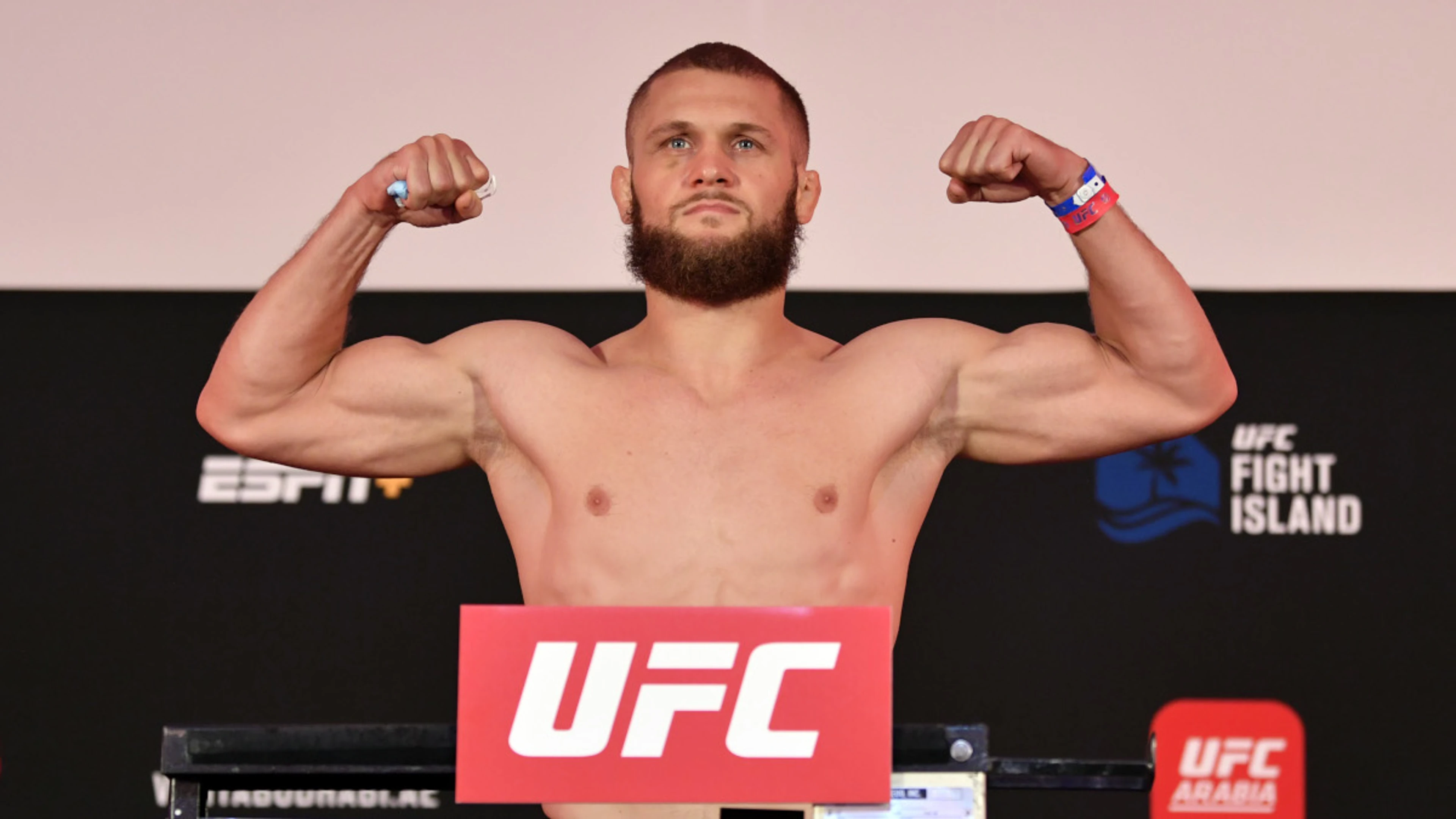 Fiziev, Gamrot battle to rise up the lightweight ranks