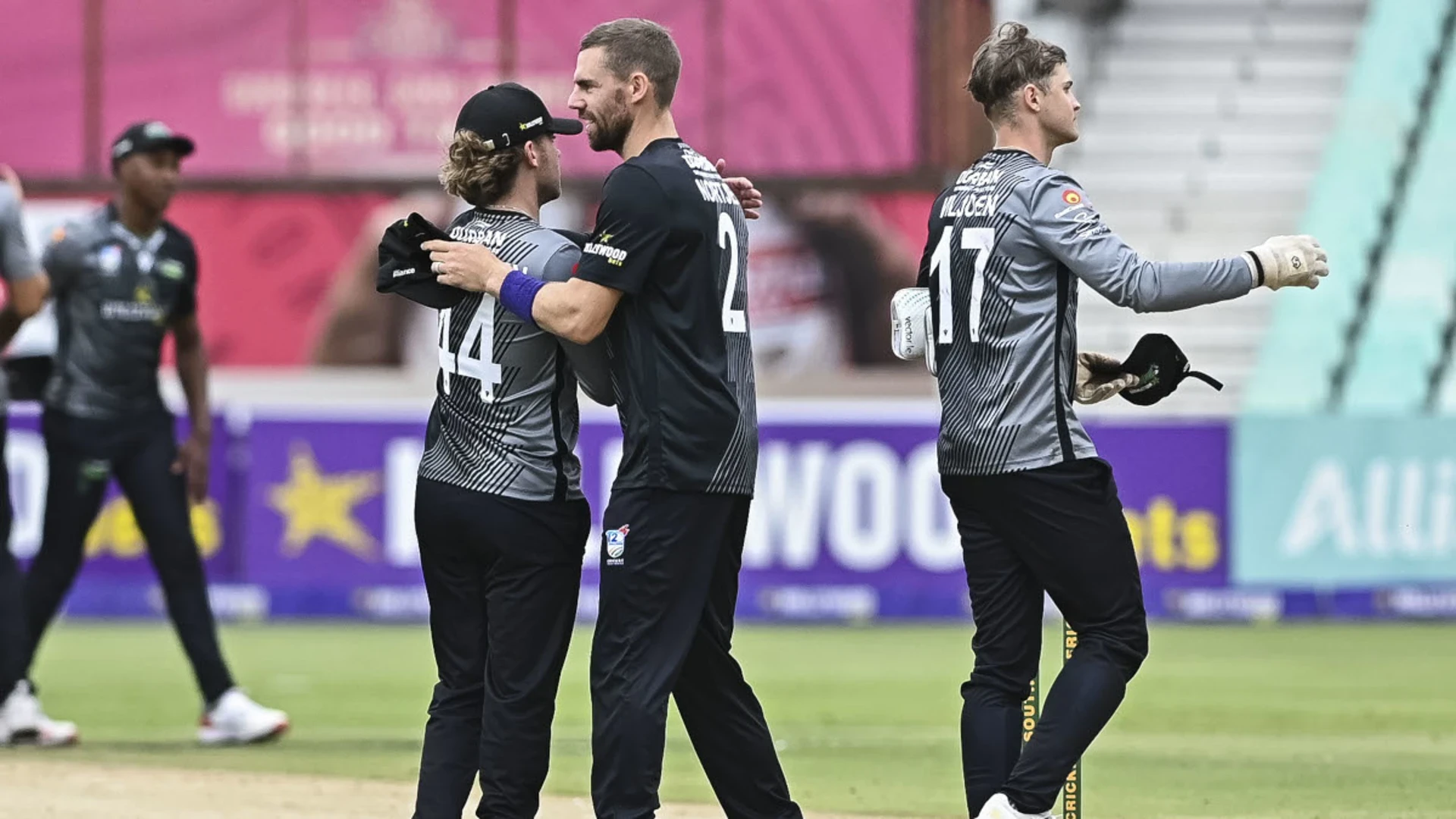 FINE PERFORMANCE: Dominant Dolphins thrash woeful Warriors