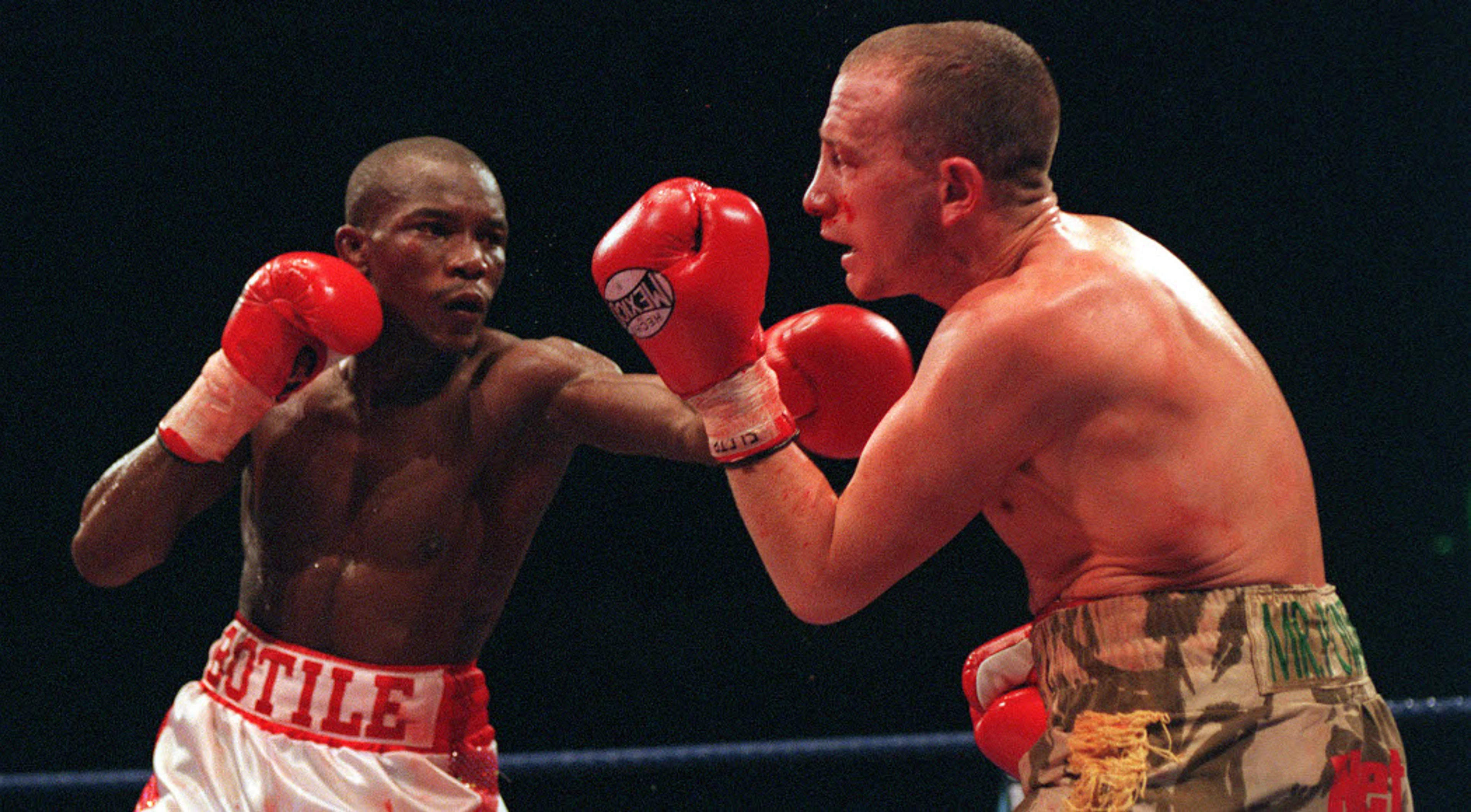 Mbulelo Botile won three world titles