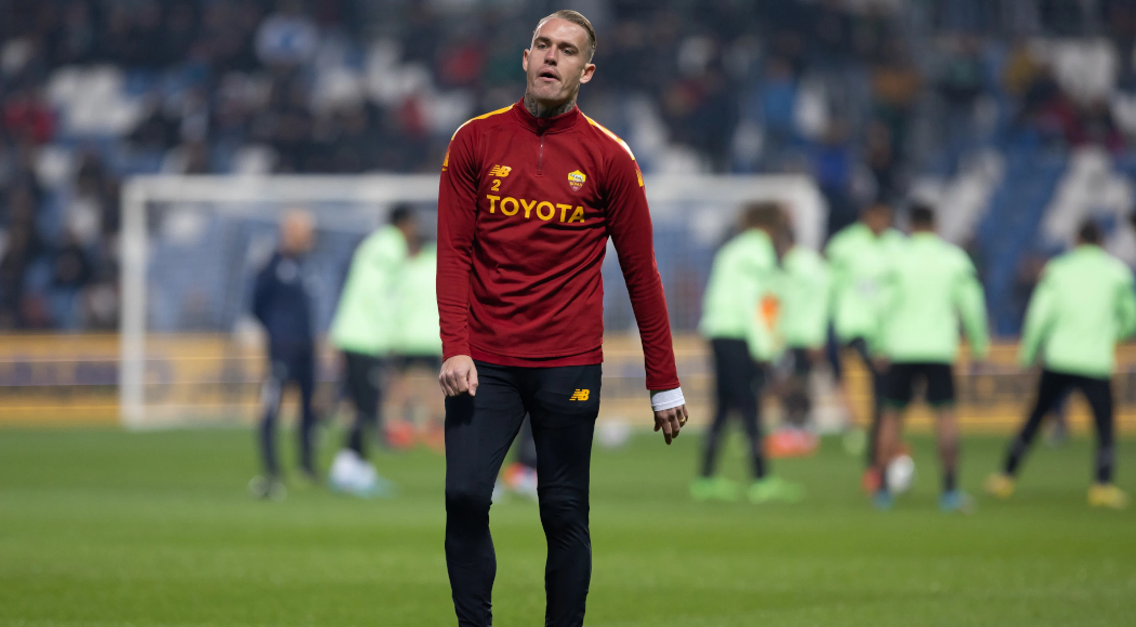 Roma's Karsdorp wants explanation from Mourinho