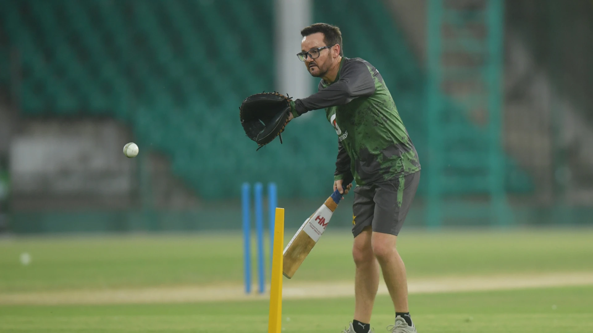 Tri-series win confidence builder for Pakistan, says coach Hesson