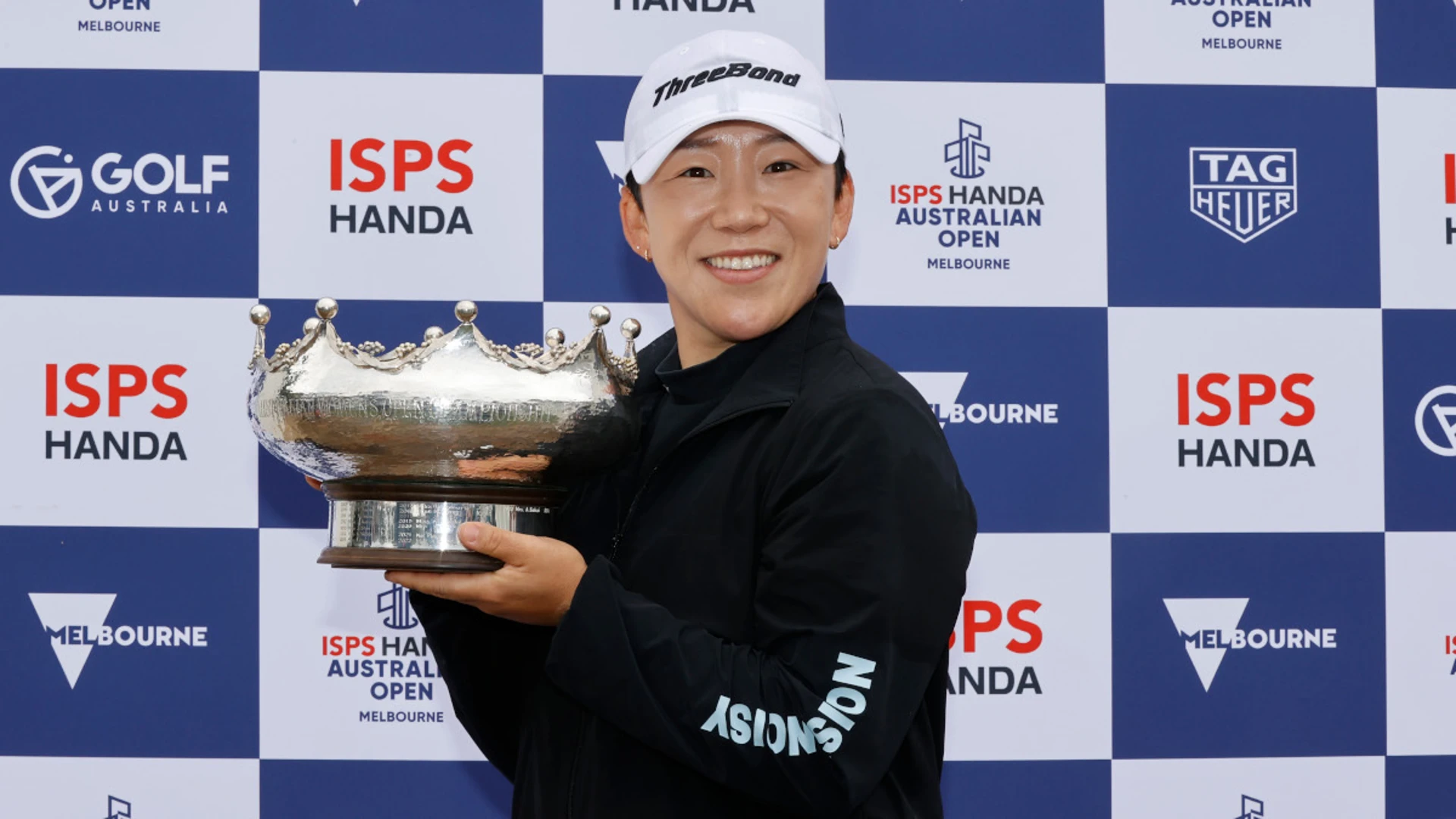 South Korea's Shin holds on for second Australian Open title