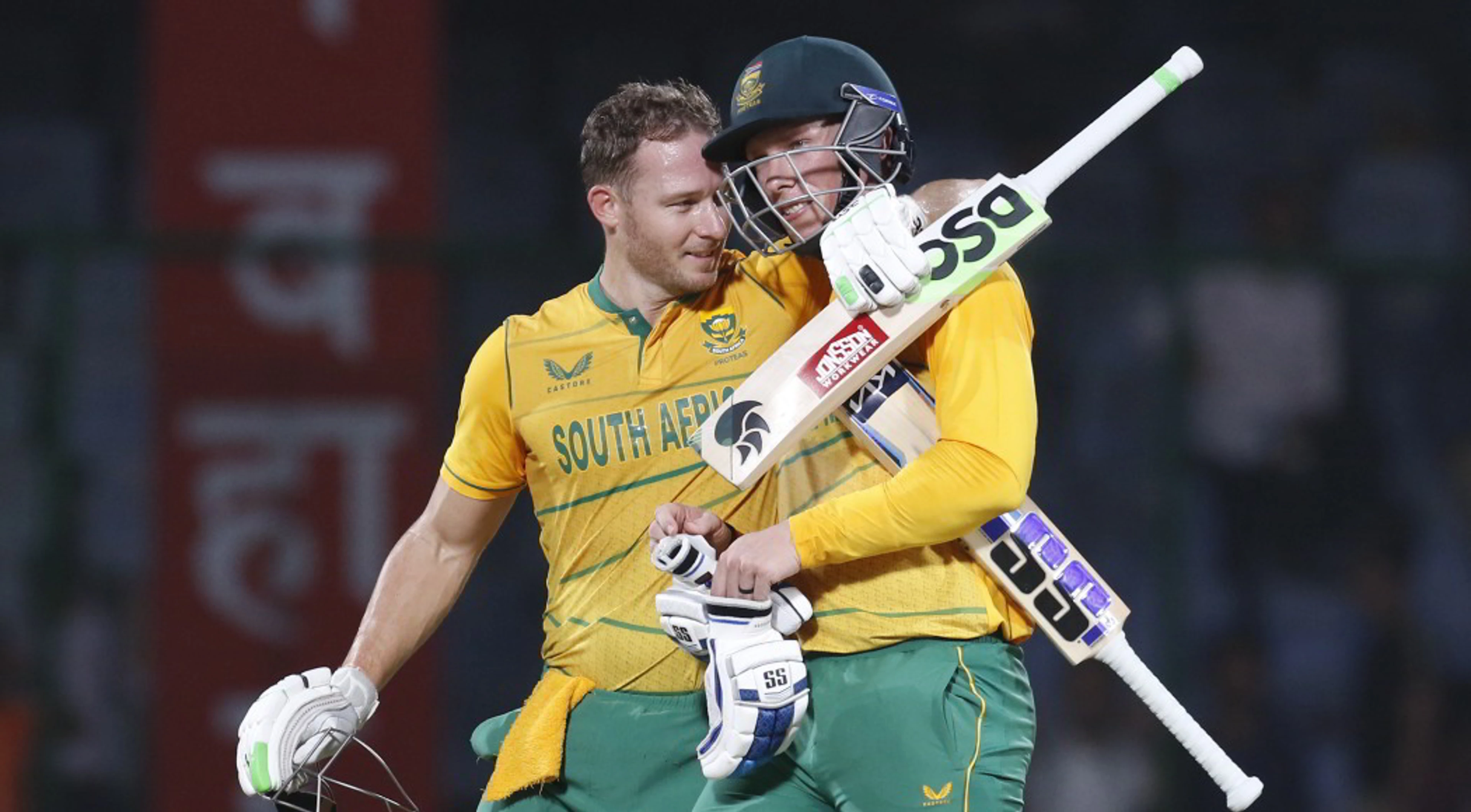 Miller, Van der Dussen take Proteas to record win