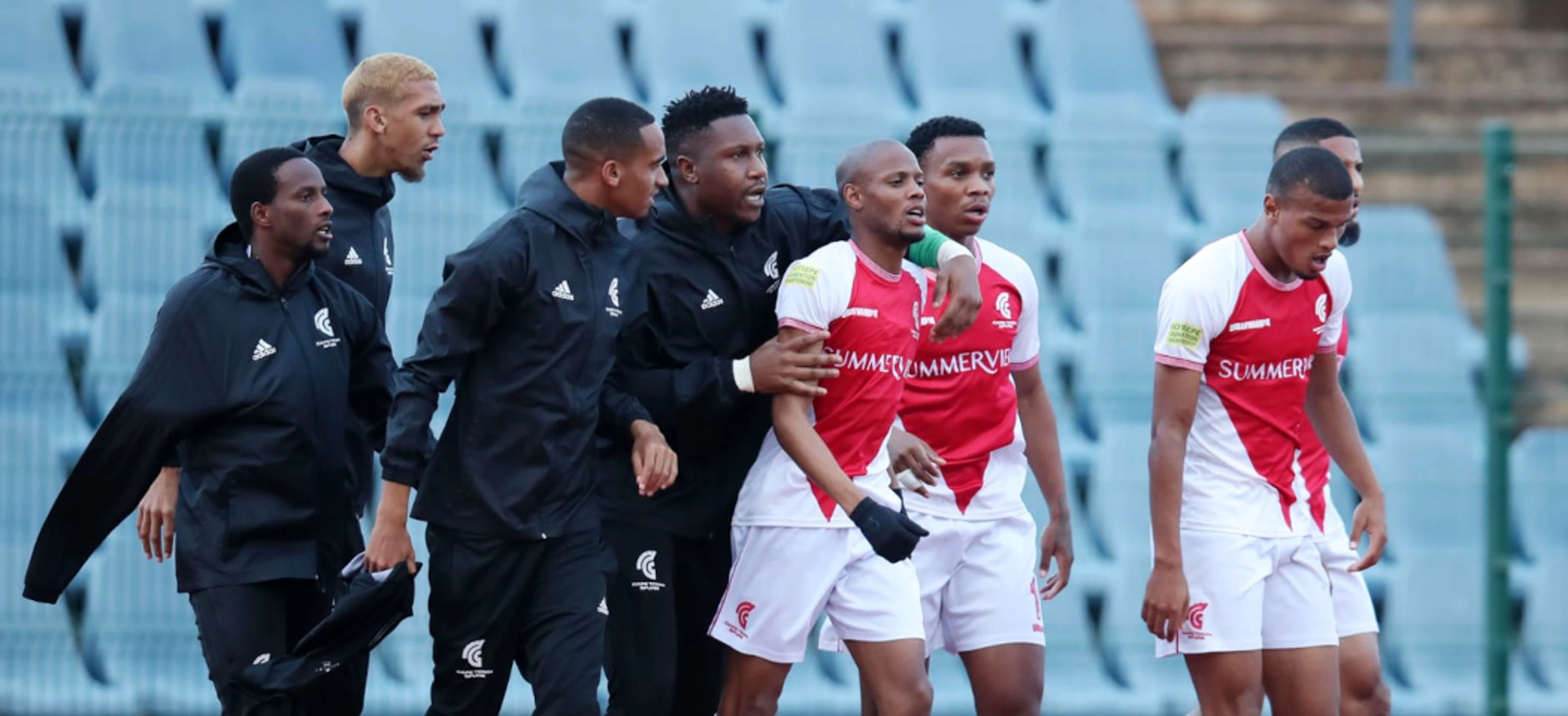 Three-horse race heading into the final round