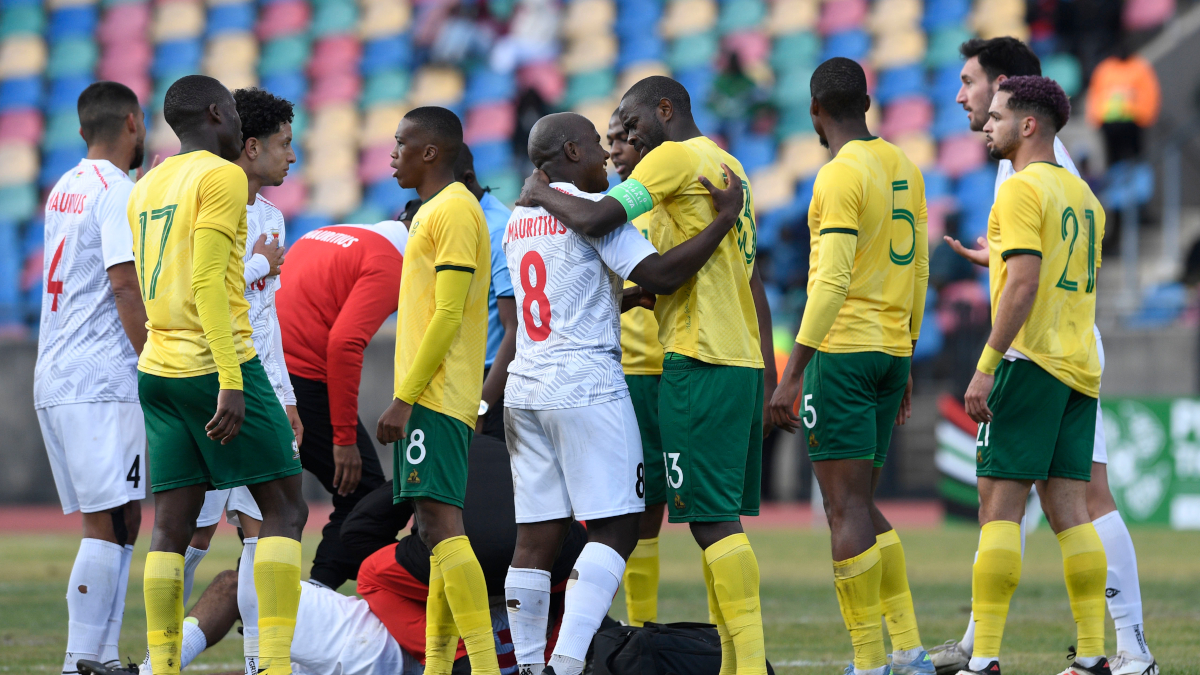 South Africa, Angola book semifinal places in Mangaung