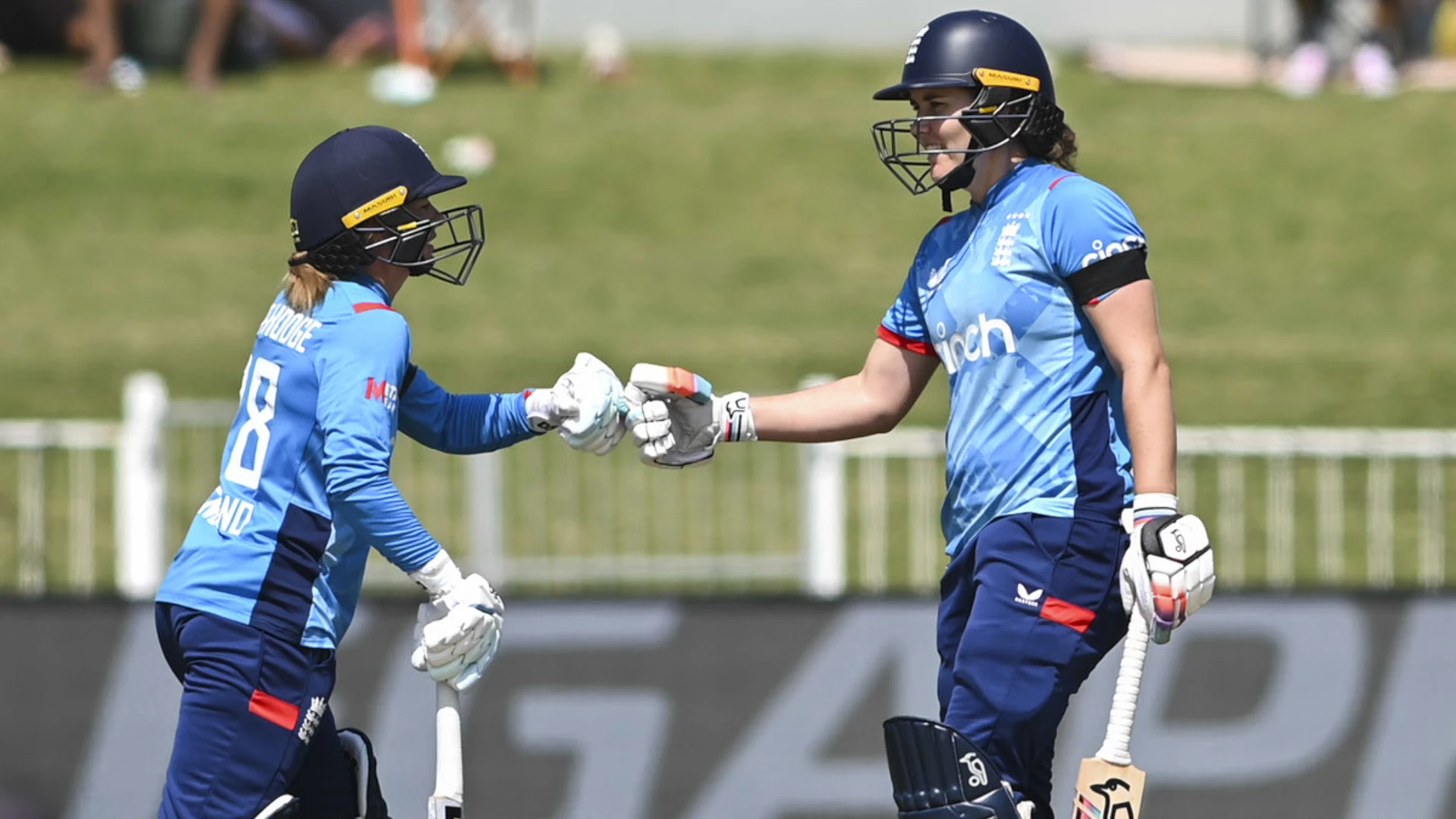 England women level ODI series with six-wicket win in Durban