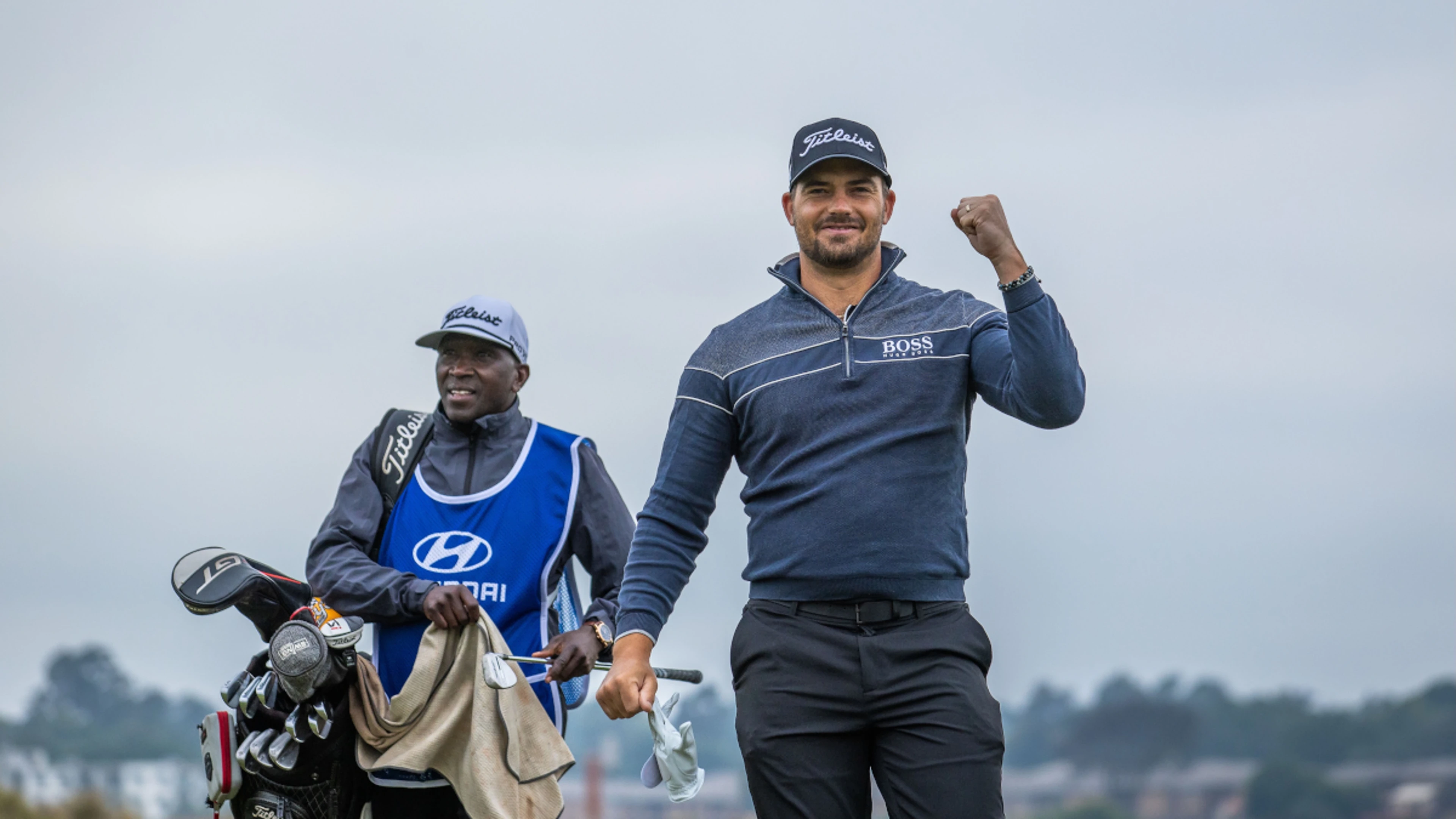 Porteous in driver’s seat chasing Hyundai Open title