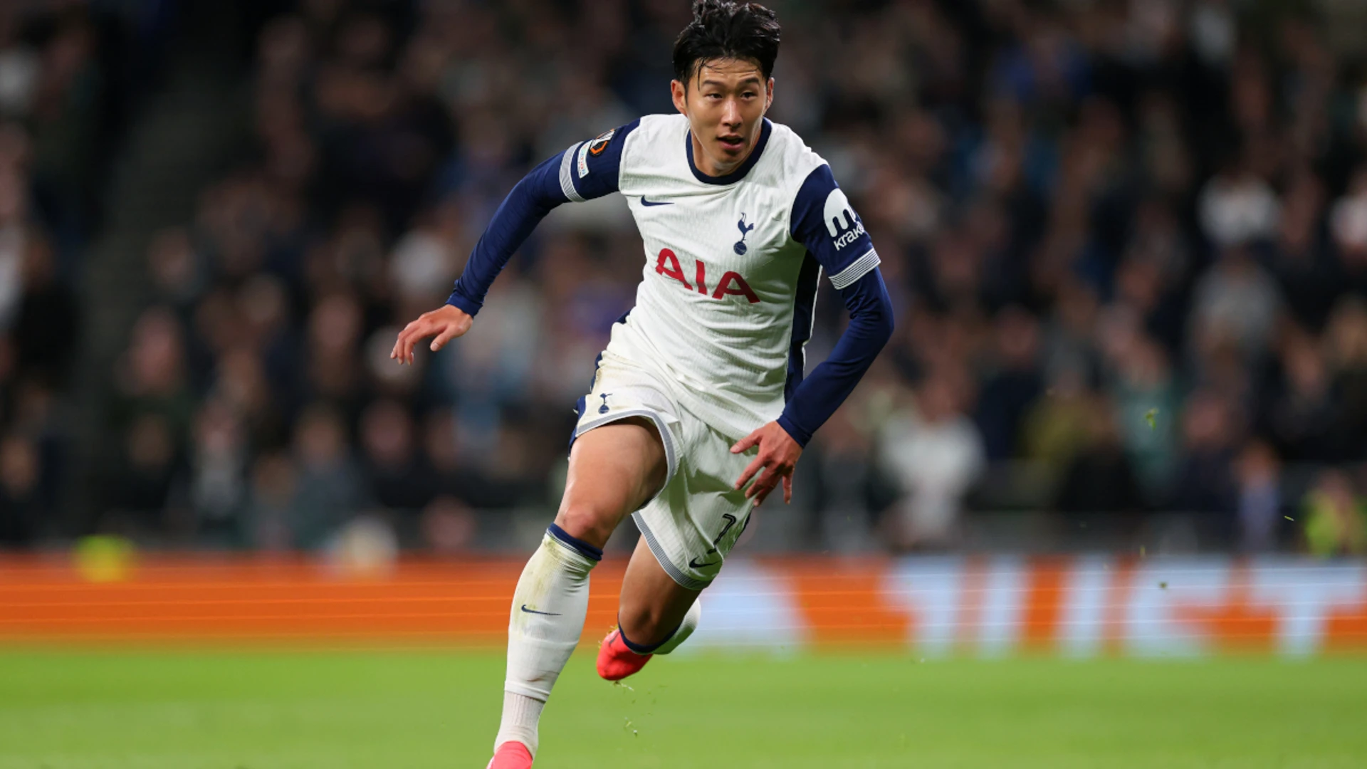 Son to miss Tottenham's visit to Brighton and S.Korea games