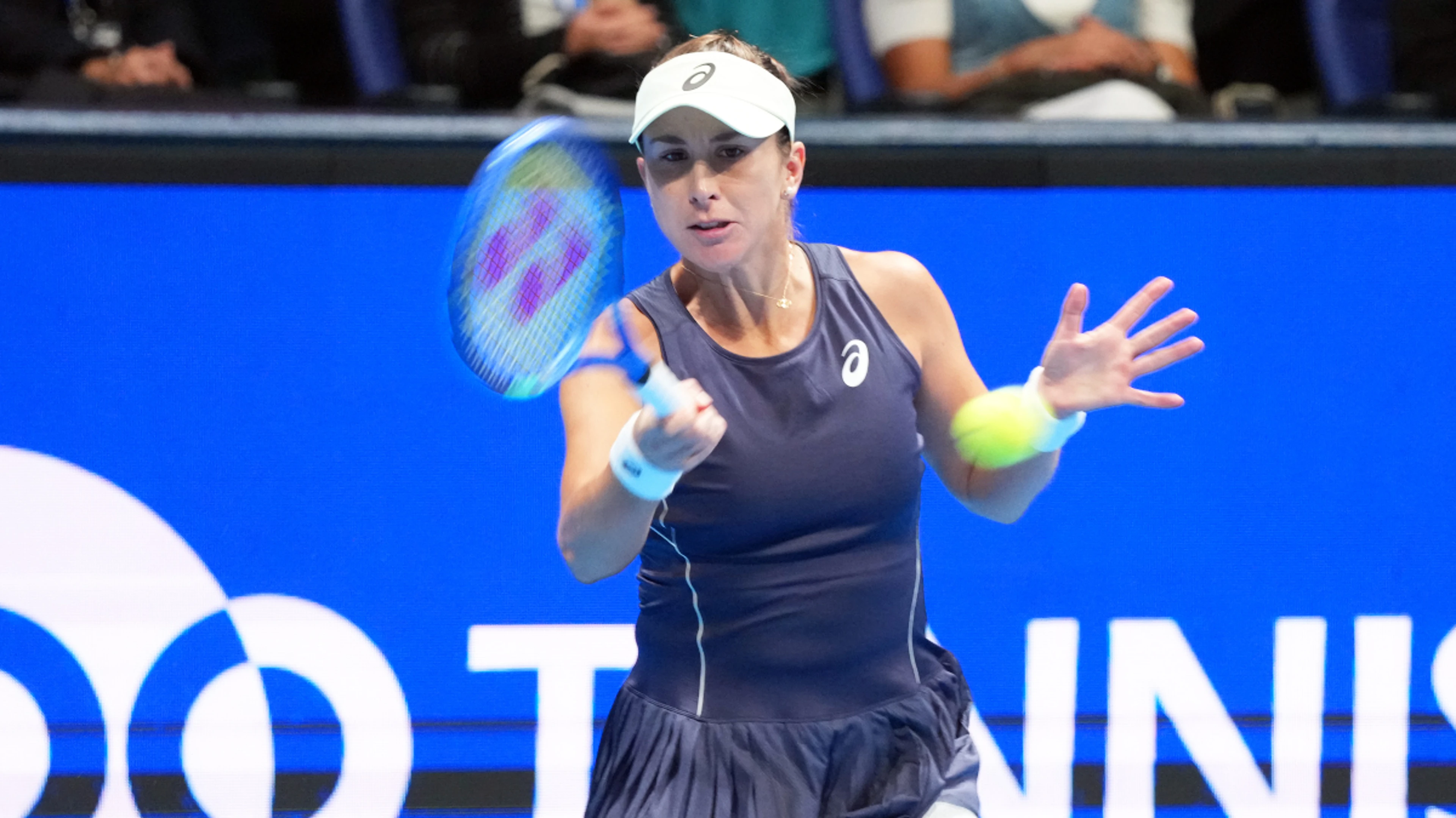 Bencic battles past Kenin to set up Noskova final in Tokyo