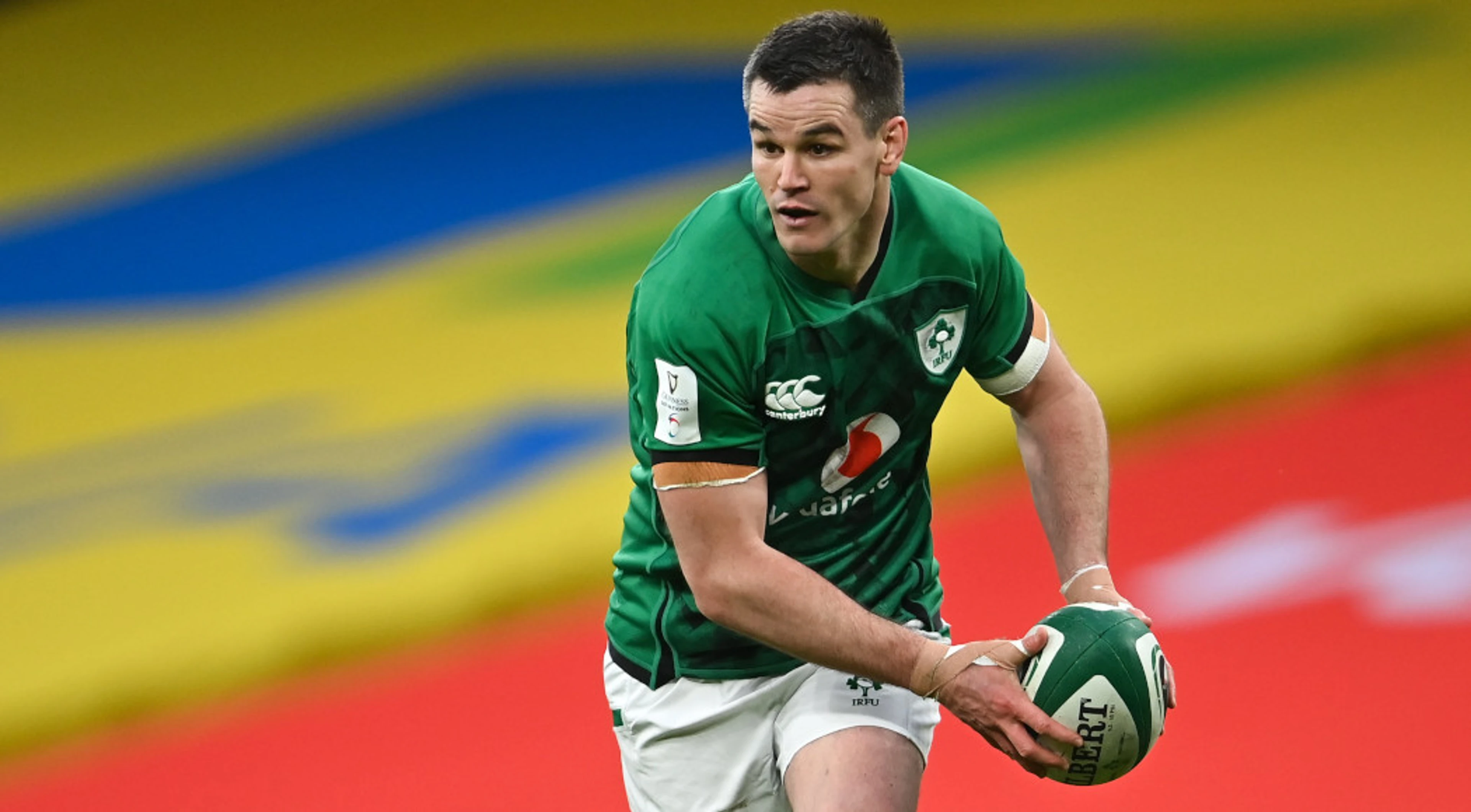 Farrell restores Sexton to lineup for England clash