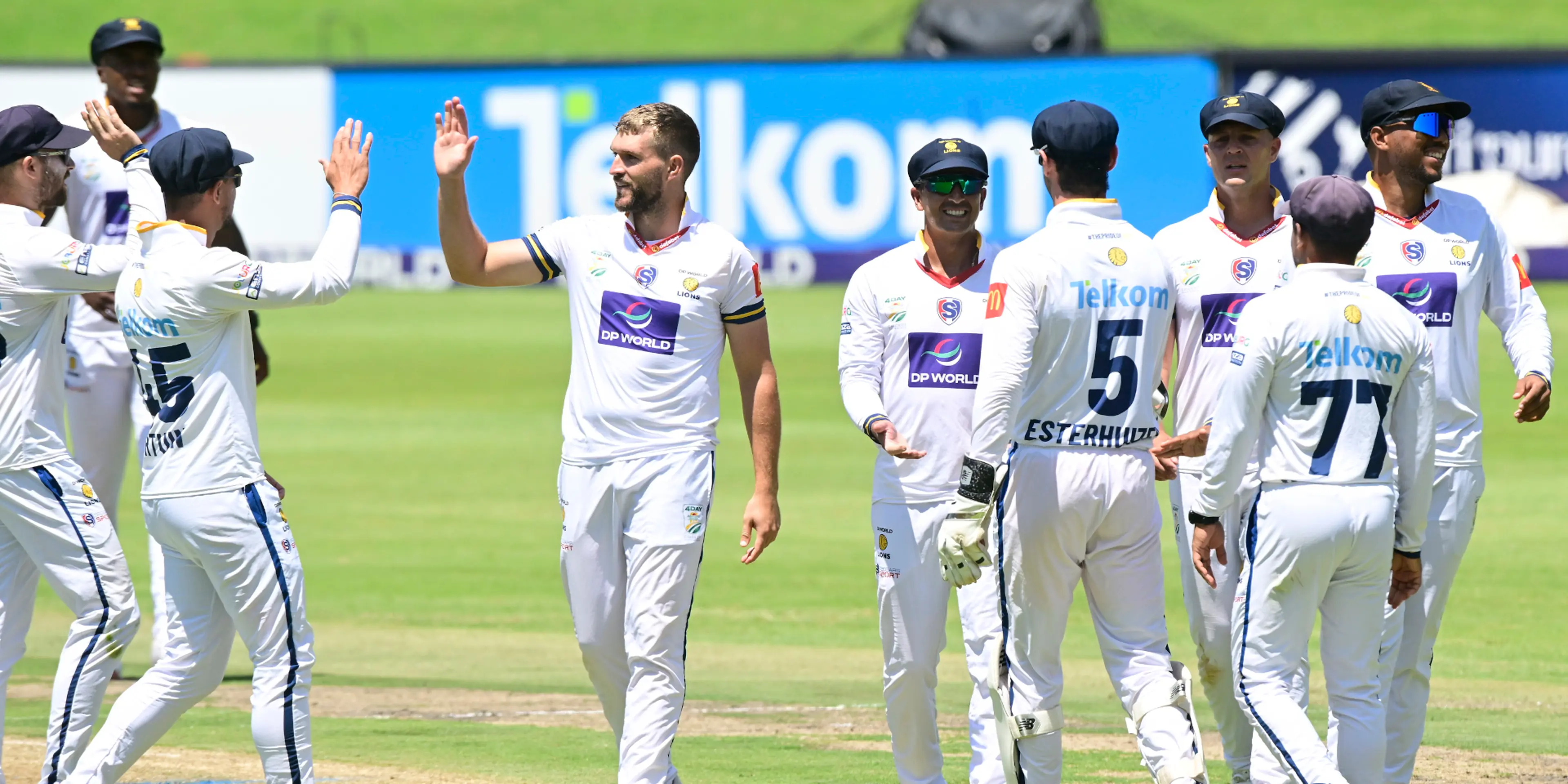 DAY 1: Mulder and Hendricks reign supreme at the Wanderers
