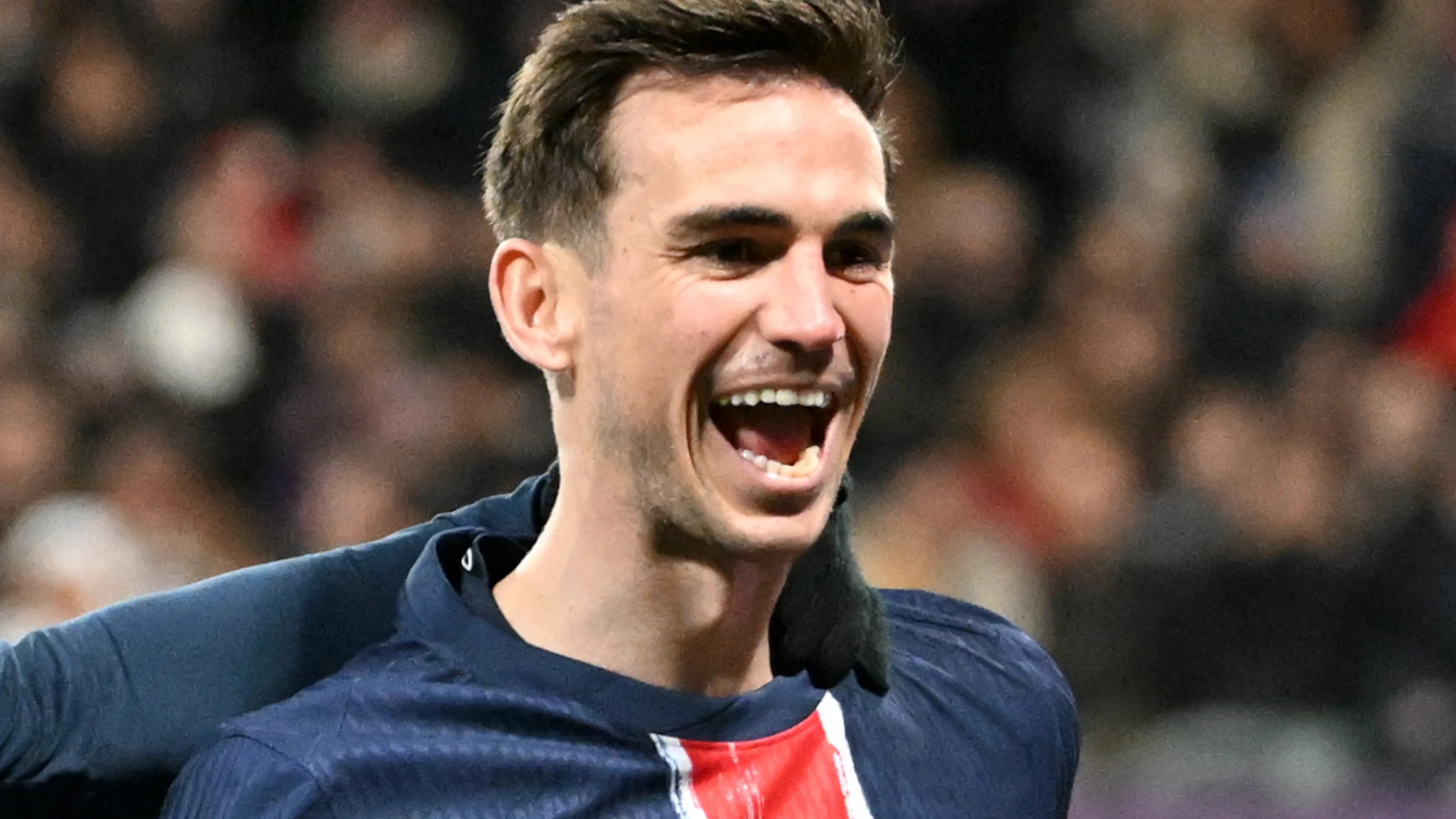 PSG extend unbeaten run with win at Toulouse