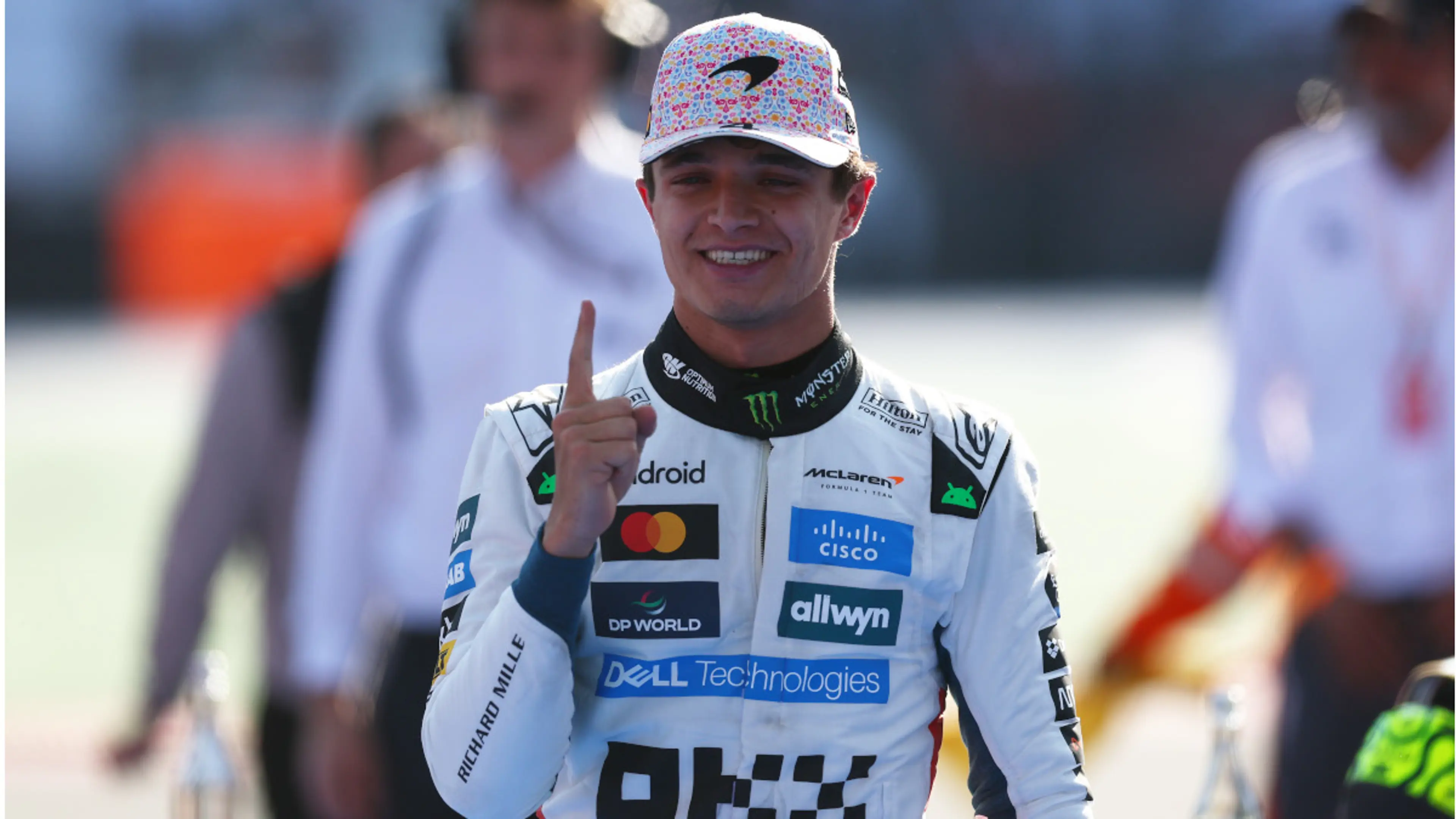 Brown would rather lose title than favour one McLaren driver