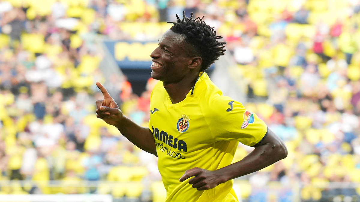 Senegal forward Jackson joins Chelsea from Villarreal