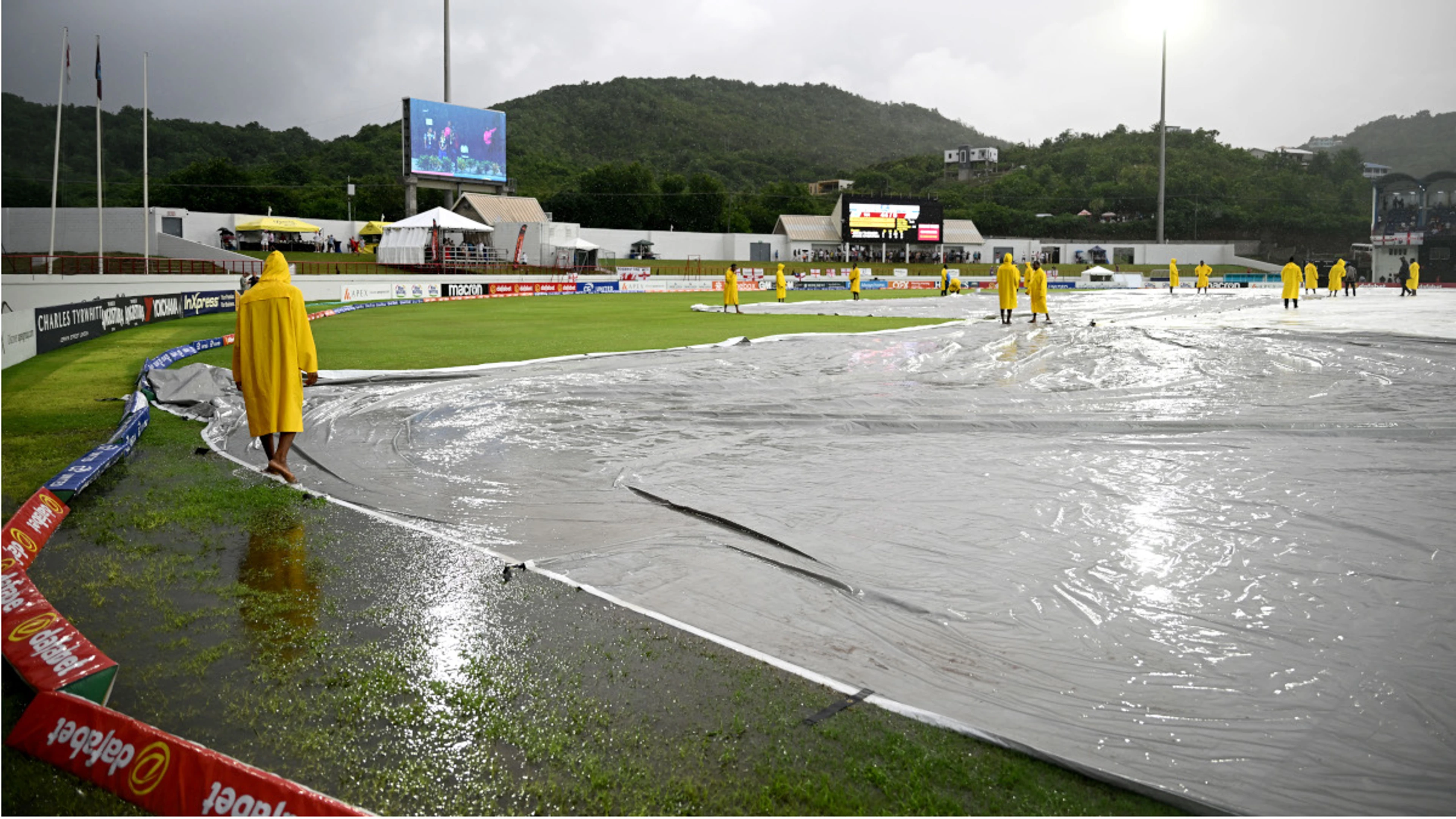 Rain wipes out England's final T20 in West Indies