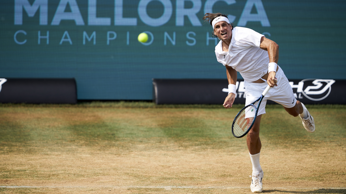 Lopez's career ends in Mallorca with defeat to Hanfmann