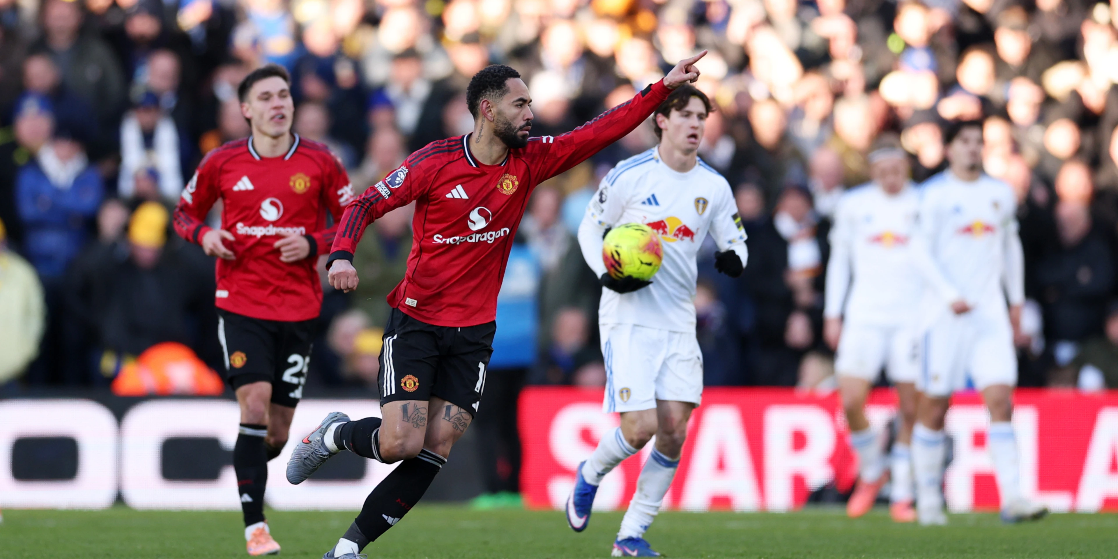 Cunha rescues Man Utd in draw with rivals Leeds