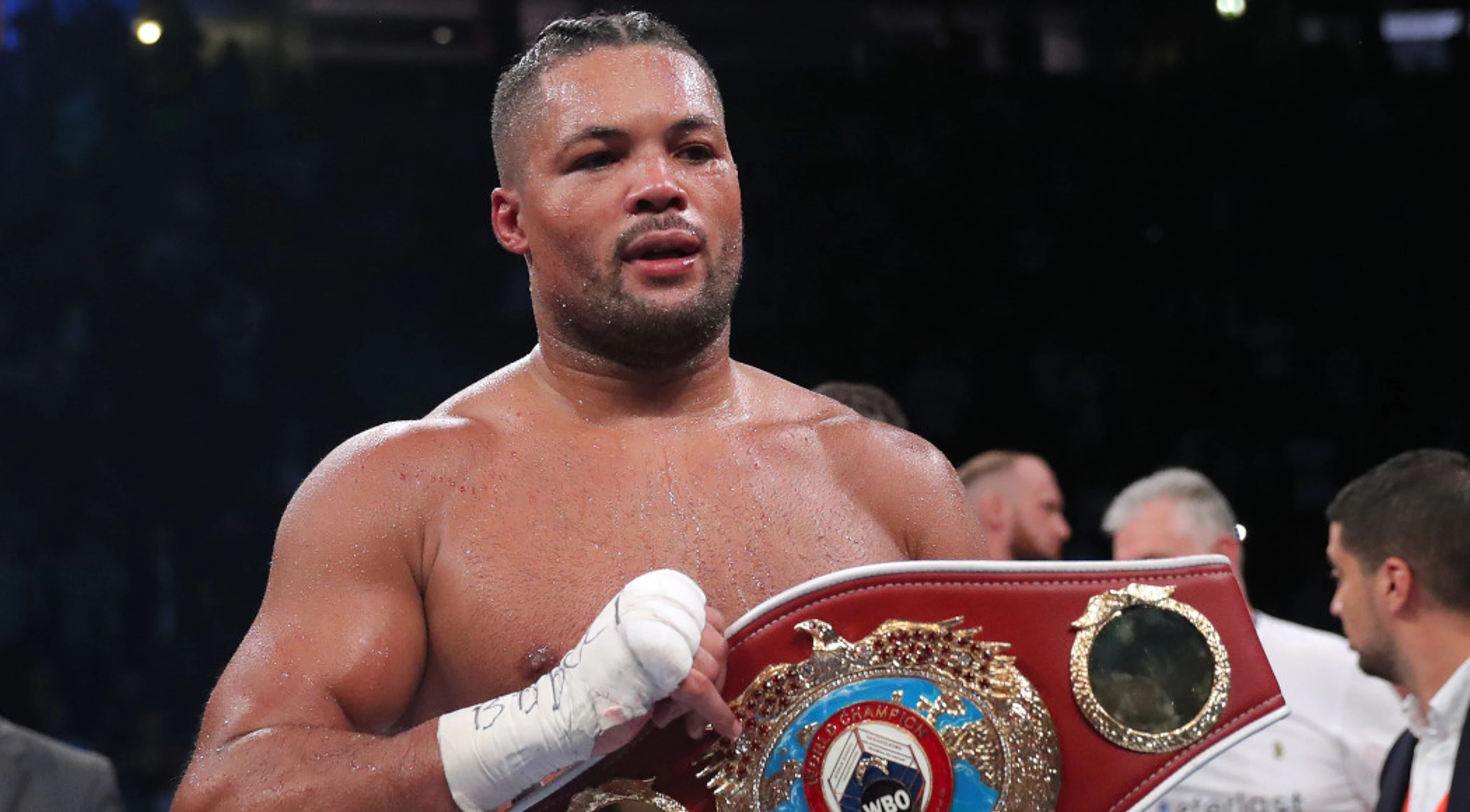 Joyce wins WBO heavyweight interim title