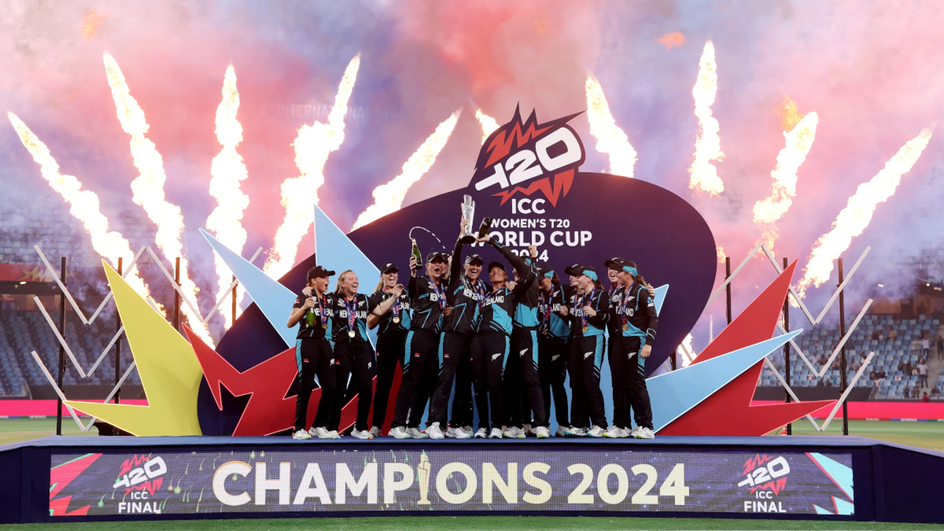 Proteas crash to heavy 32-run defeat against New Zealand in T20 WC final