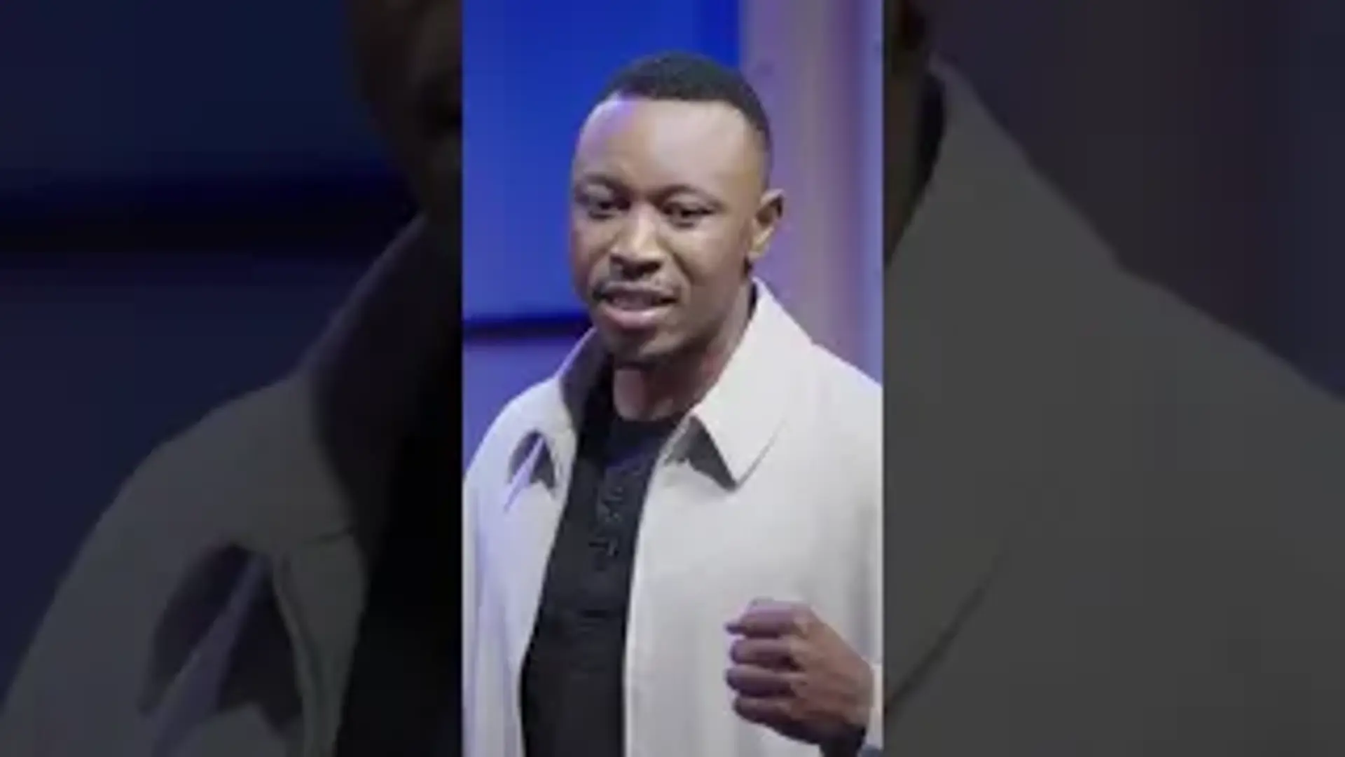 What is that umpire doing?