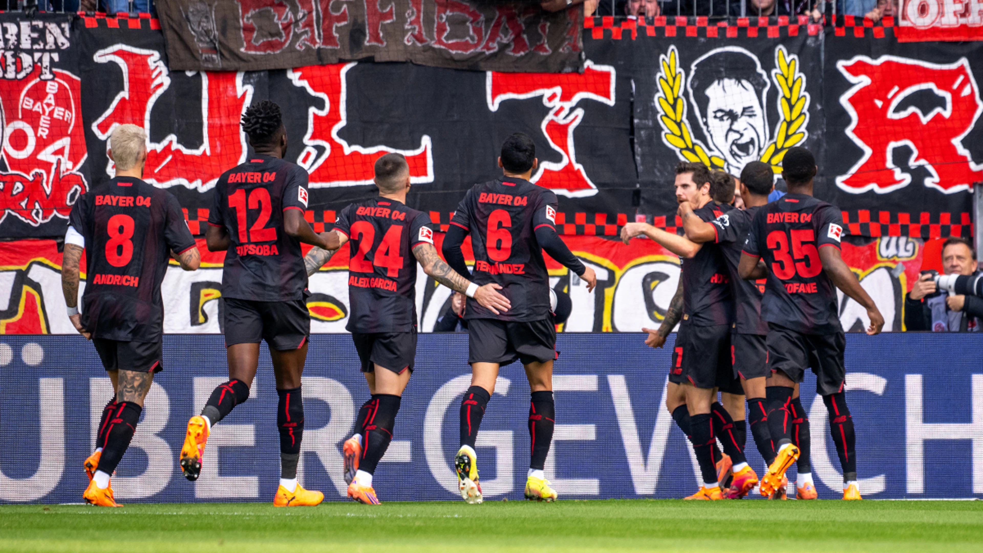 Rebuilding Leverkusen wary of world's best PSG