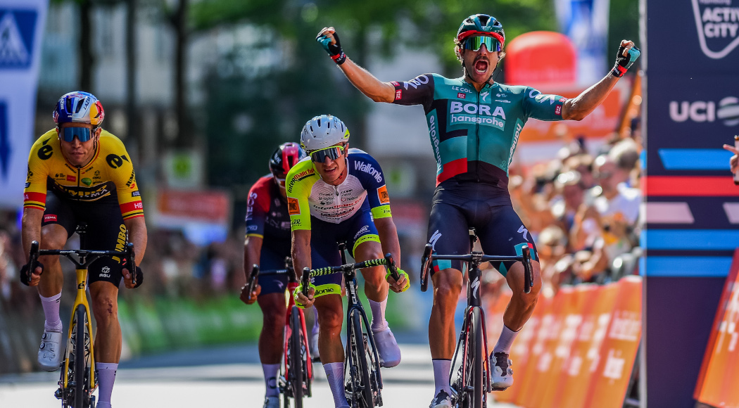 Van Aert outduels big guns at E3 cobbled classic