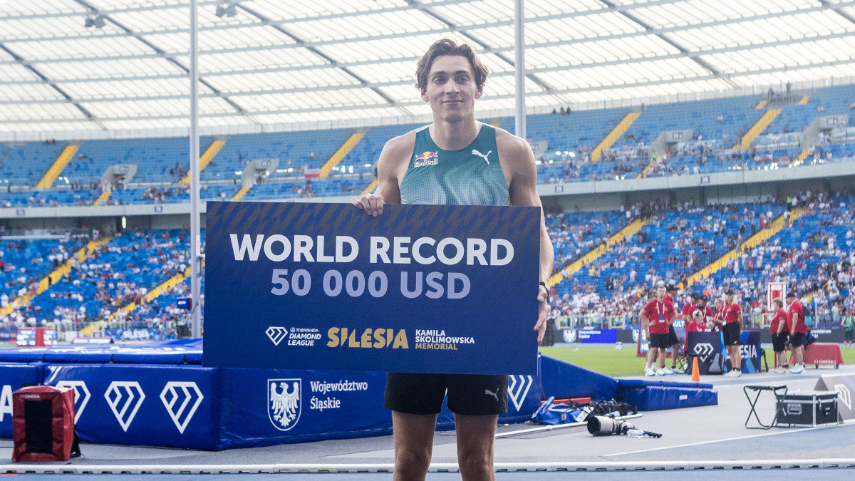 Ingebrigtsen and Duplantis Shatter World Records.