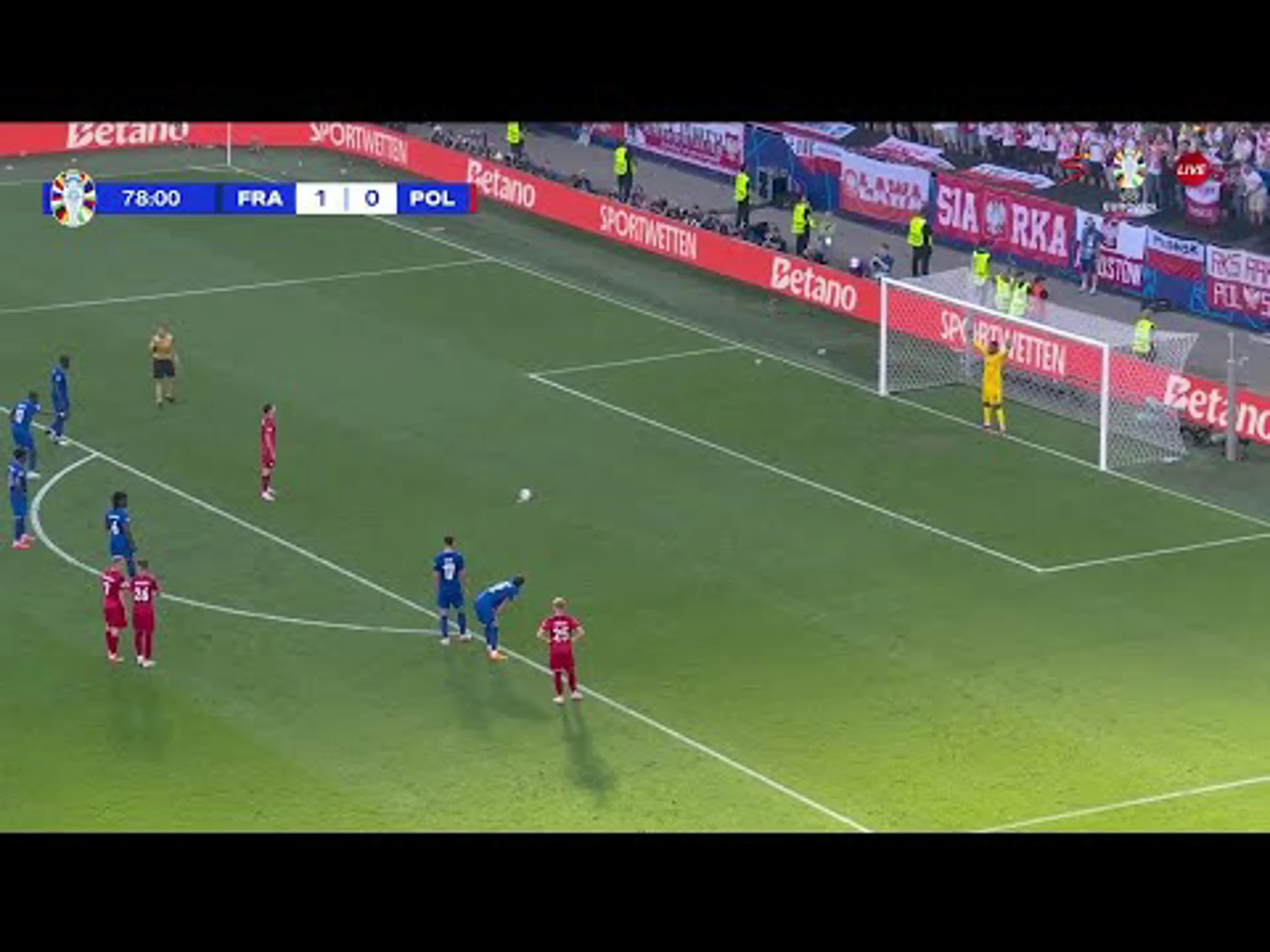 Robert Lewandowski | 79ᵗʰ Minute Goal v France