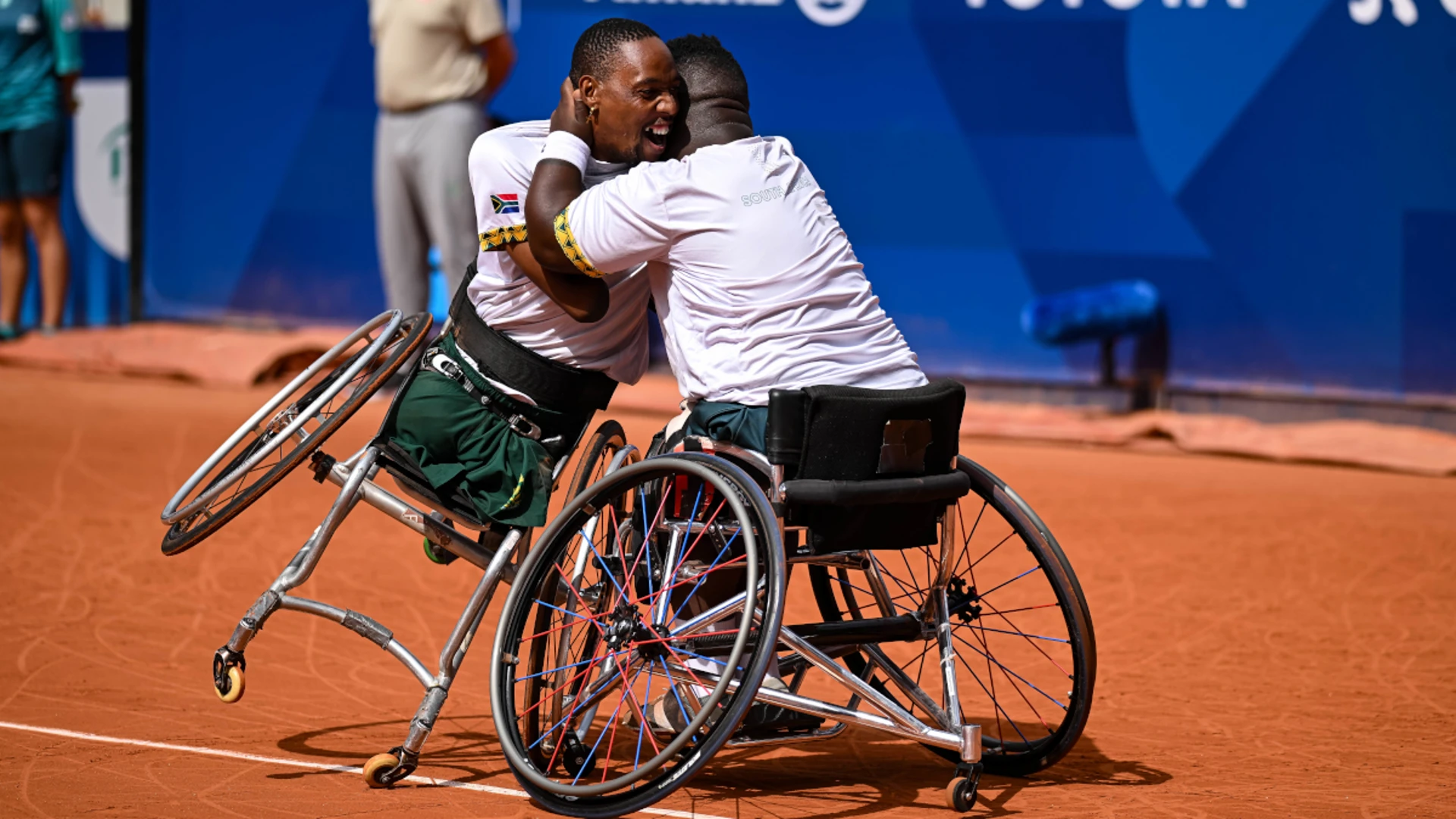 Sithole and Ramphadi secure Africa's first wheelchair tennis medal