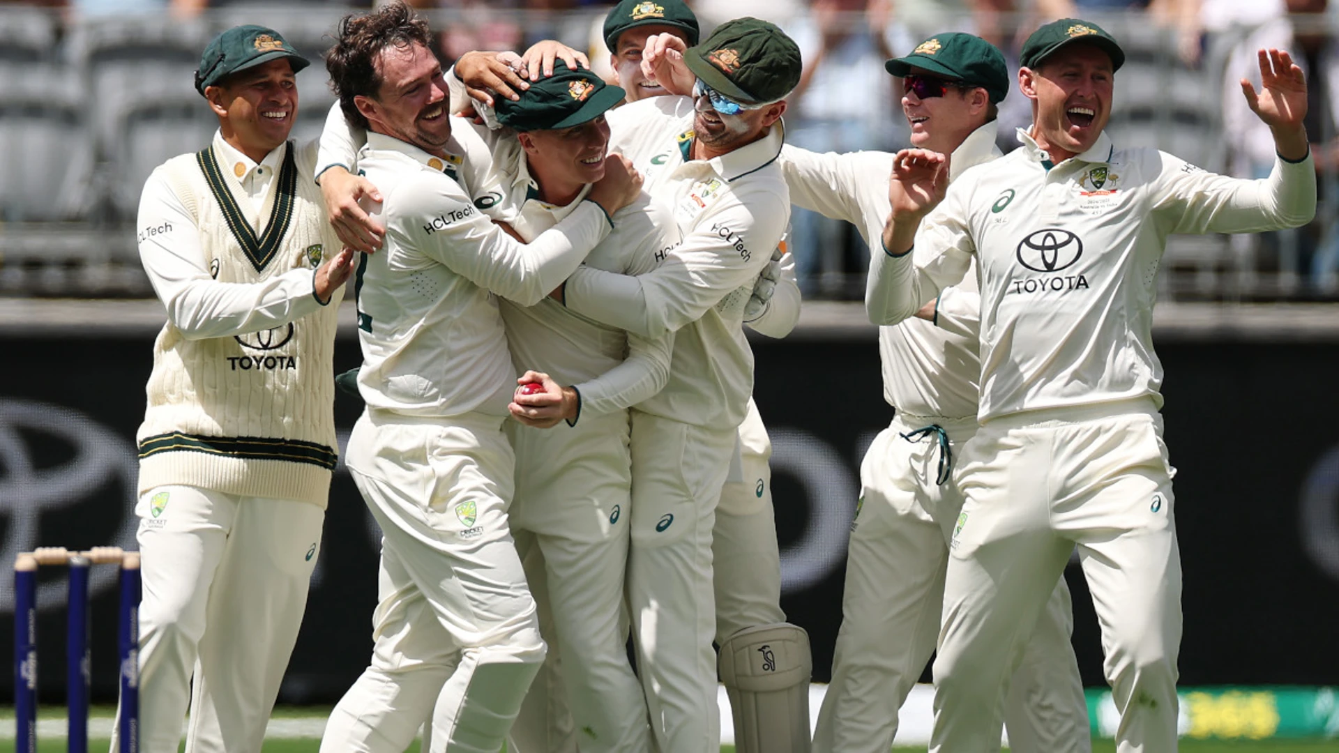 India win toss, bat in first test against Australia