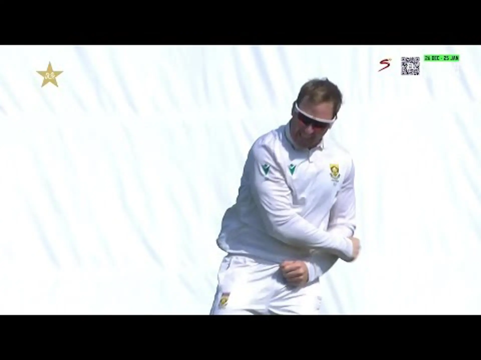 Simon Harmer with a Bowled Out in a Day, 10/20/2025