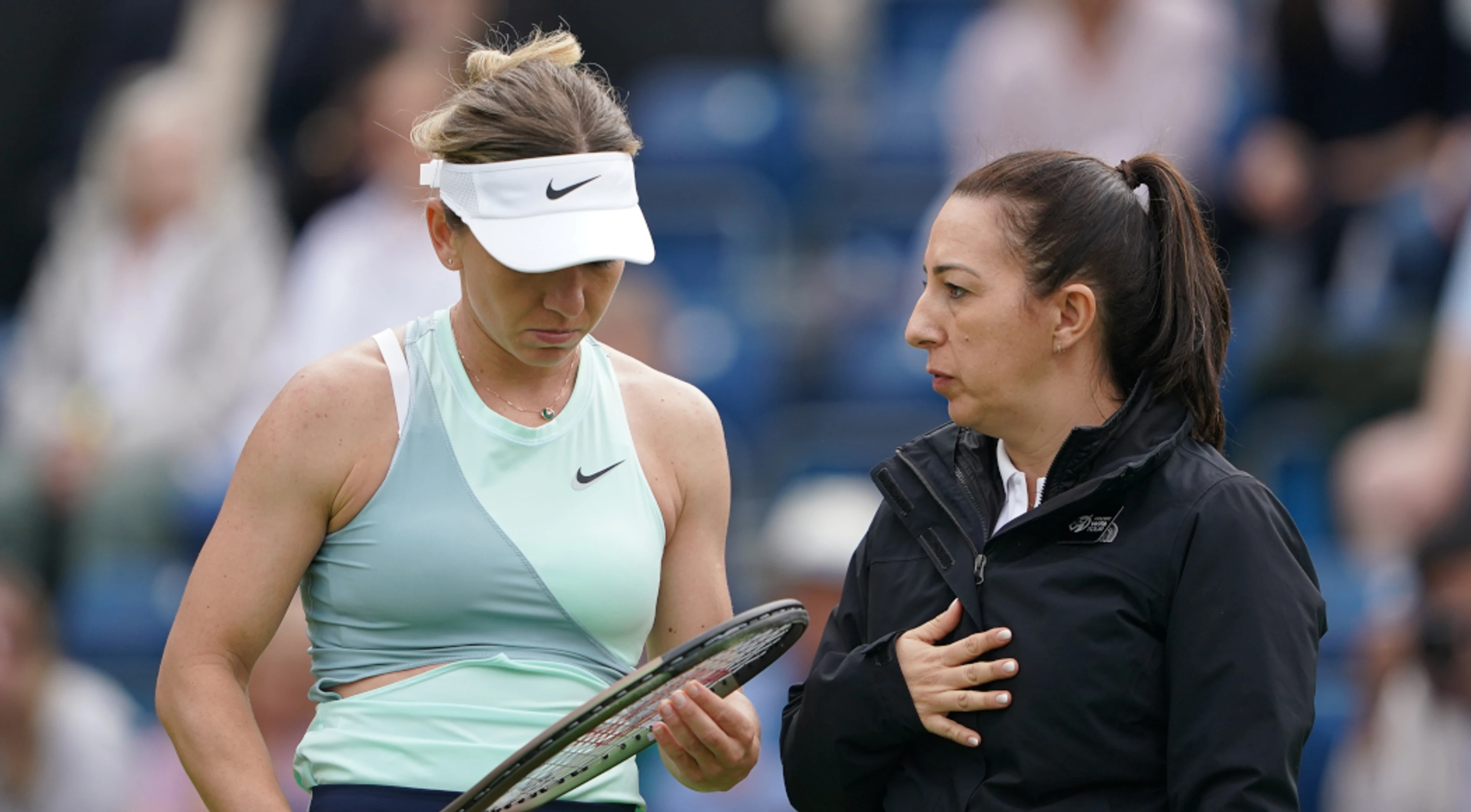 Halep made to wait as rain scuppers play in Birmingham