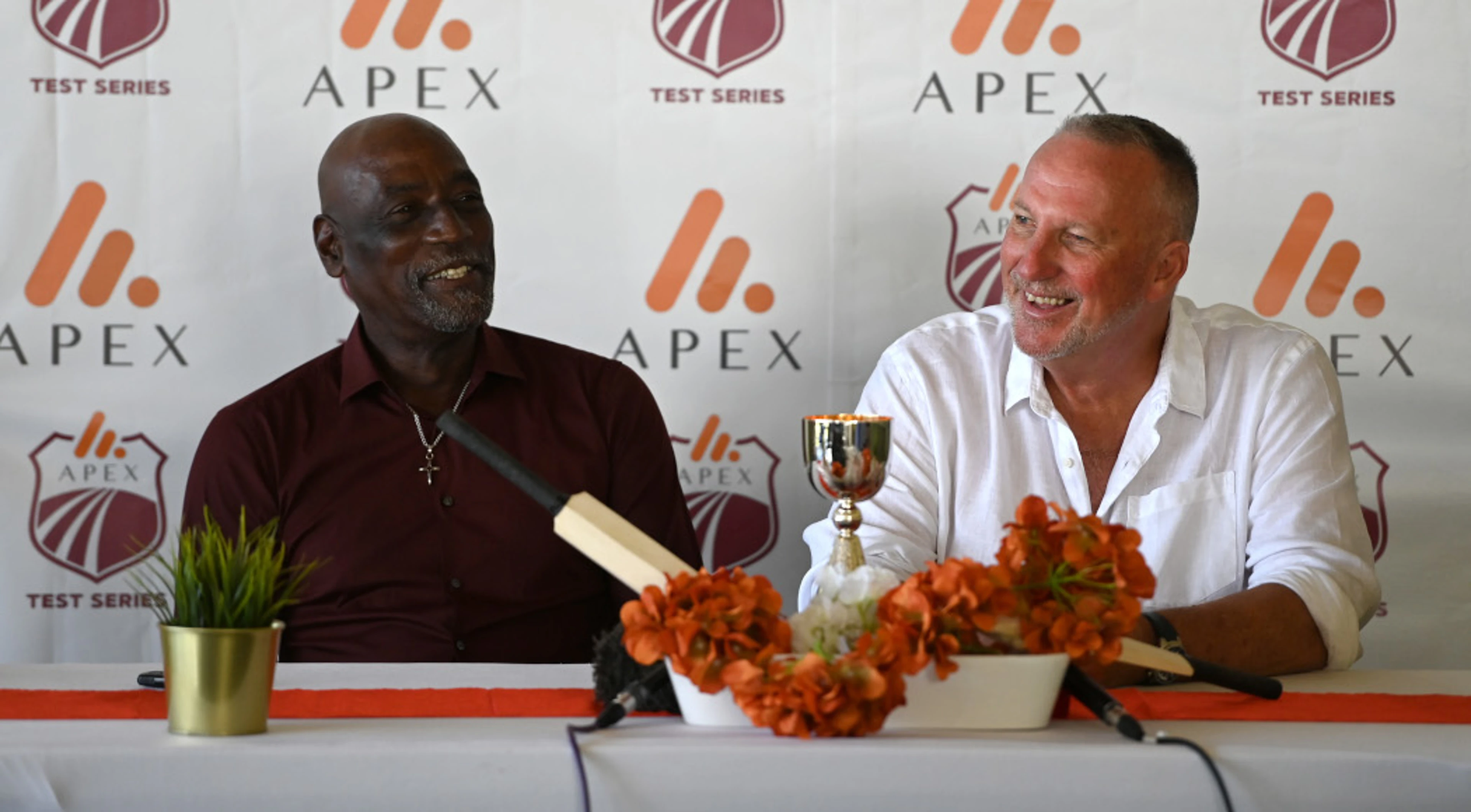 Richards, Botham unveil design of eponymous trophy ahead of England-Windies series