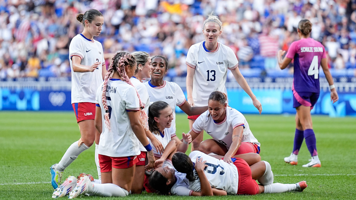 USA edge Germany in extra time to reach Olympic women's football final