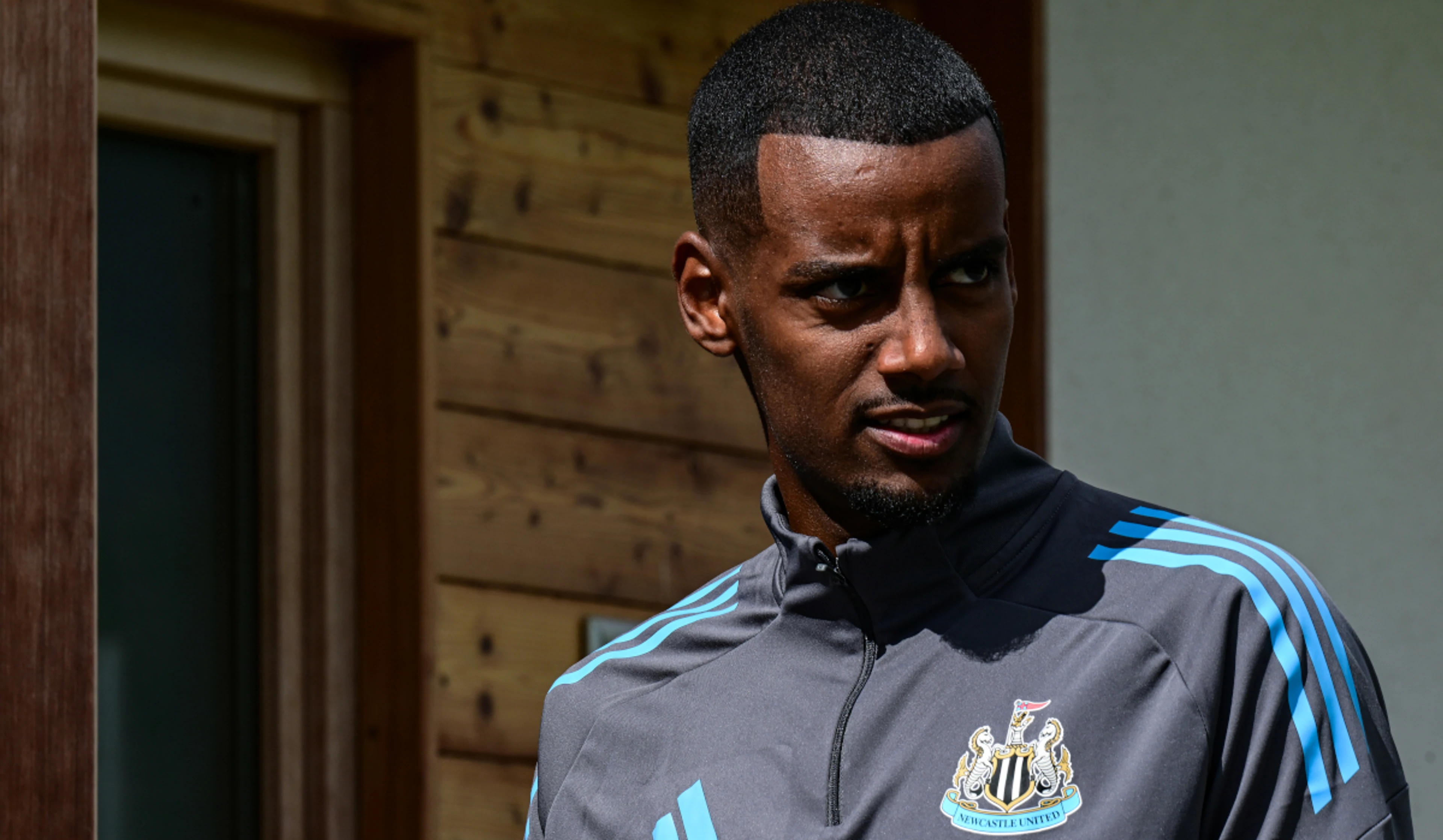 Newcastle reject Liverpool bid for Isak