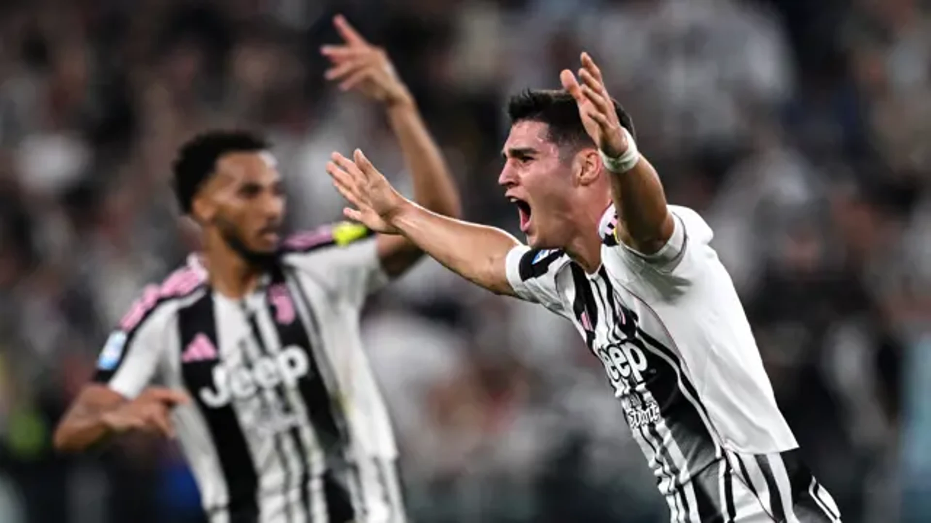 LAST-GASP WIN: Juve beat Inter to keep pace with leaders Napoli