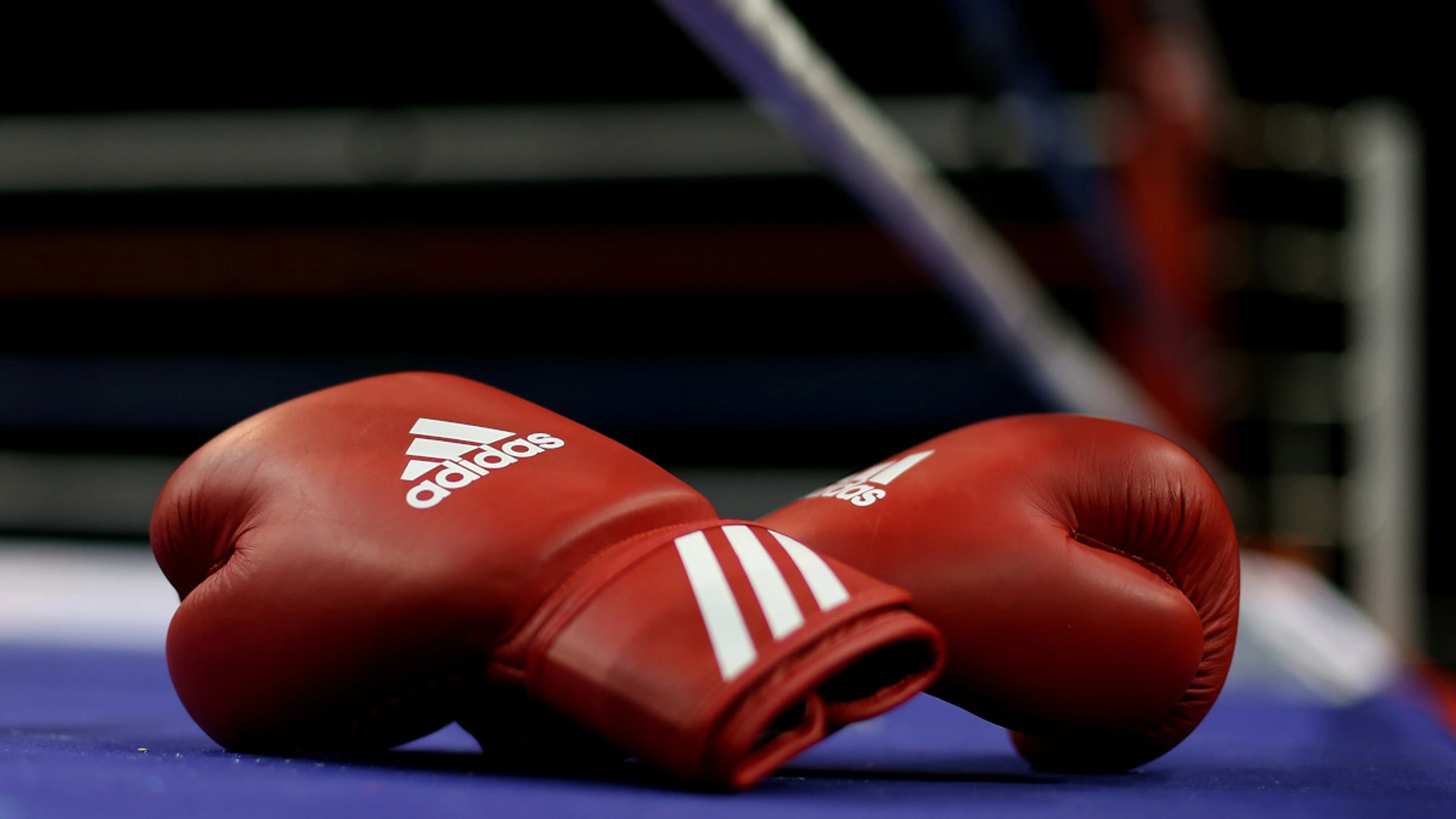 Cafu wins vacant SA title in 26 seconds