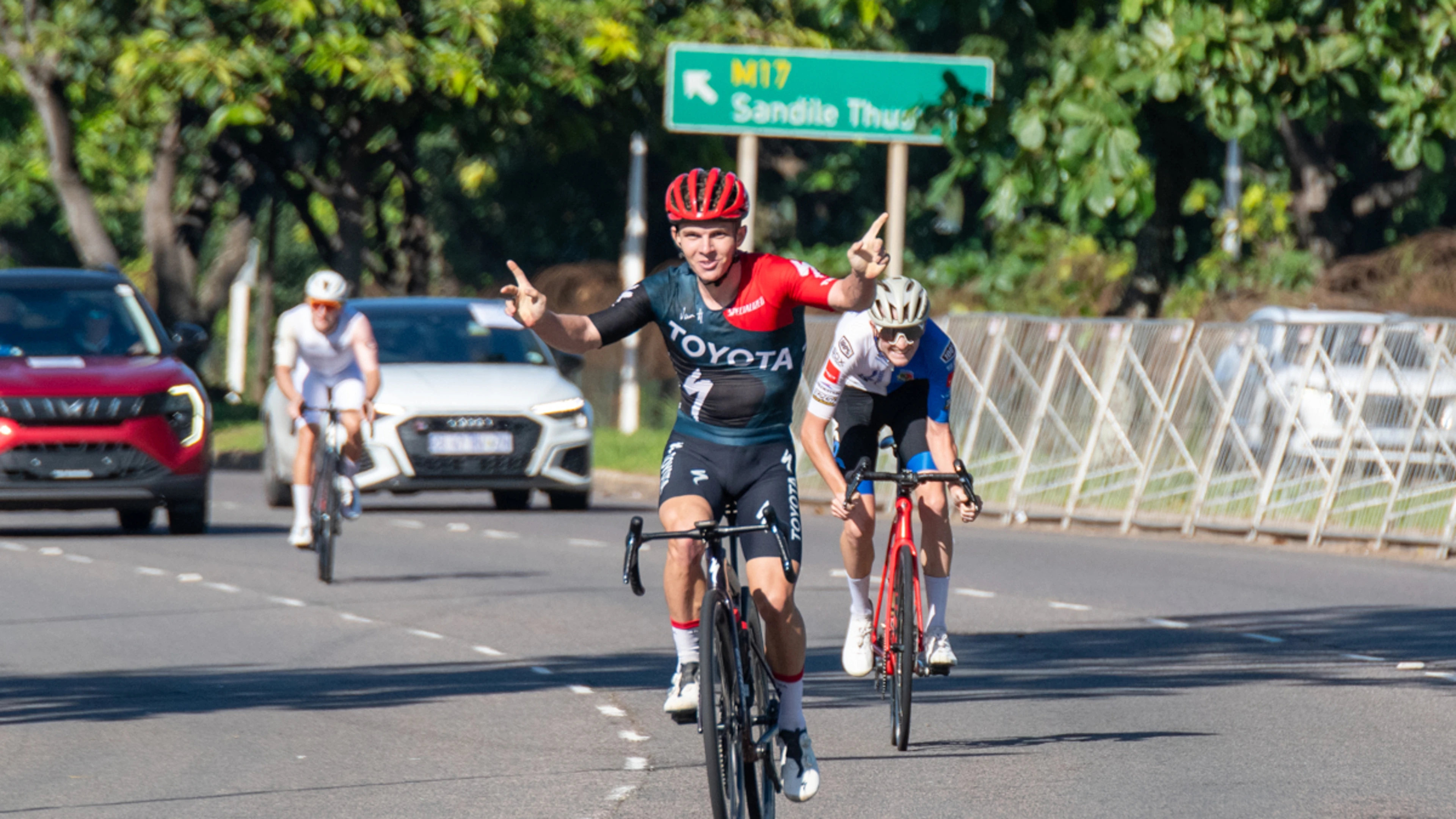  Stedman sprint steals aQuellé Tour Durban title